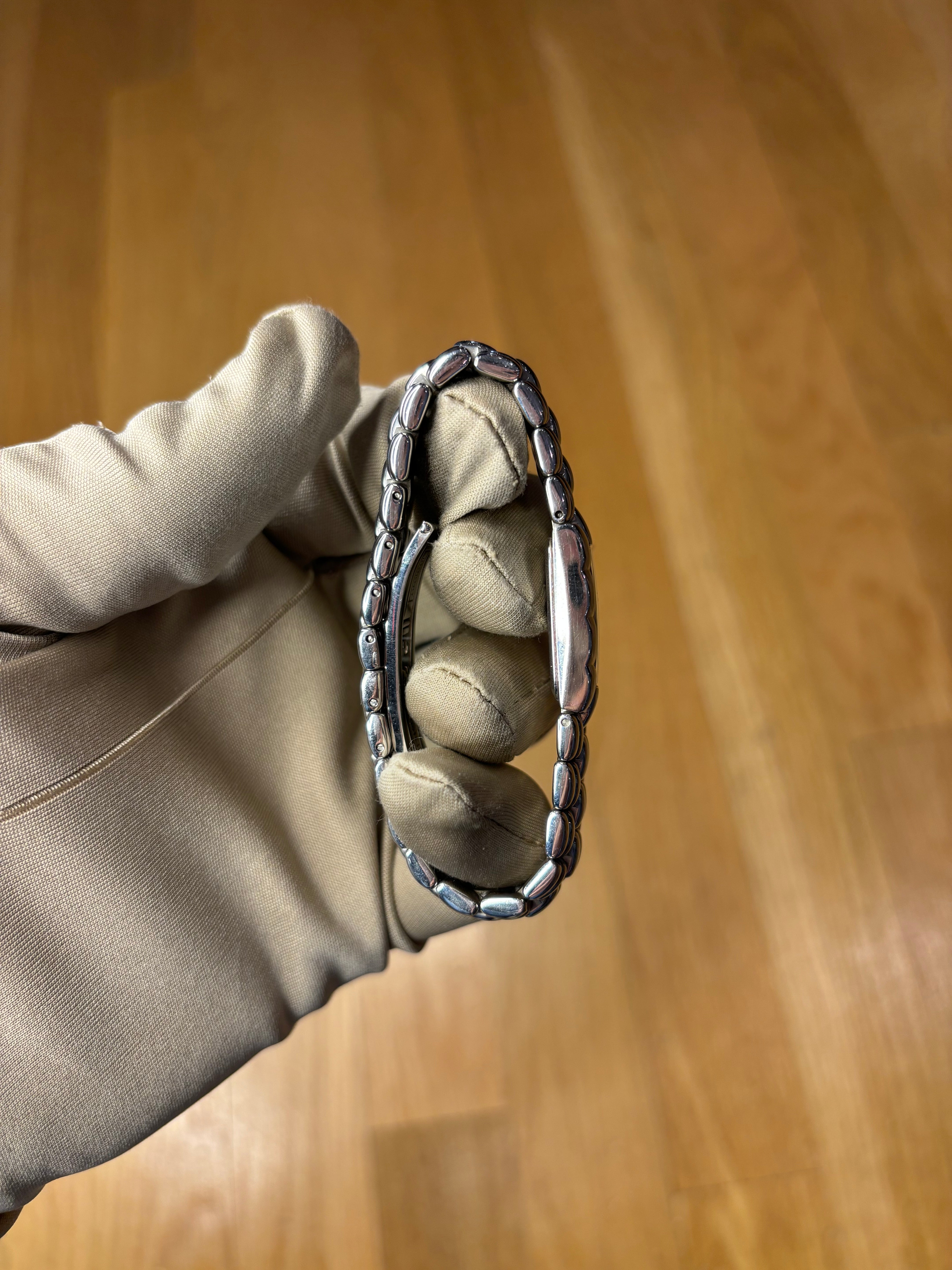 Fendi Navy Blue Rectangular Silver Link Dial