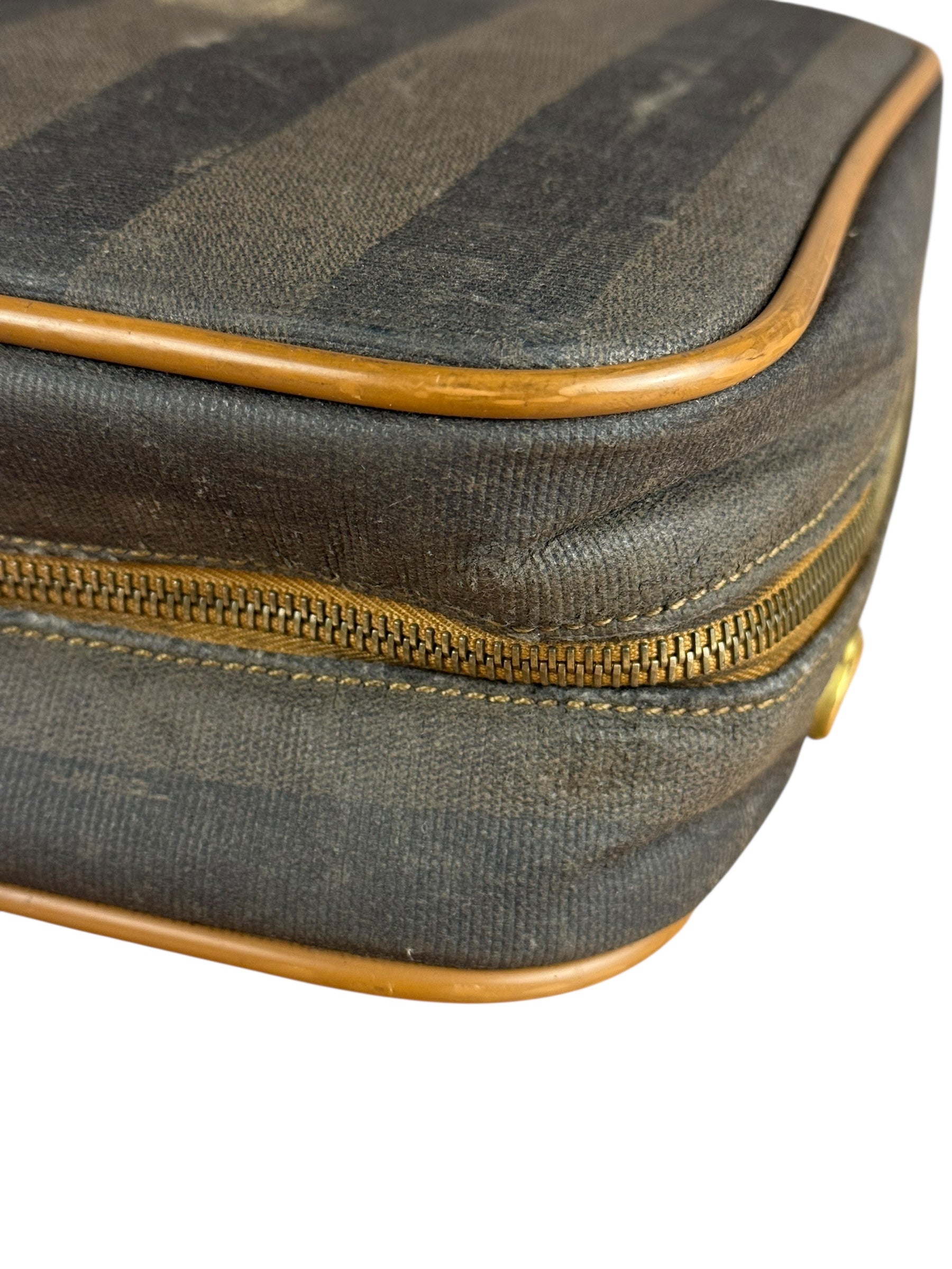 Coach Cosmetic Pouch Navy Blue Pebbled Leather