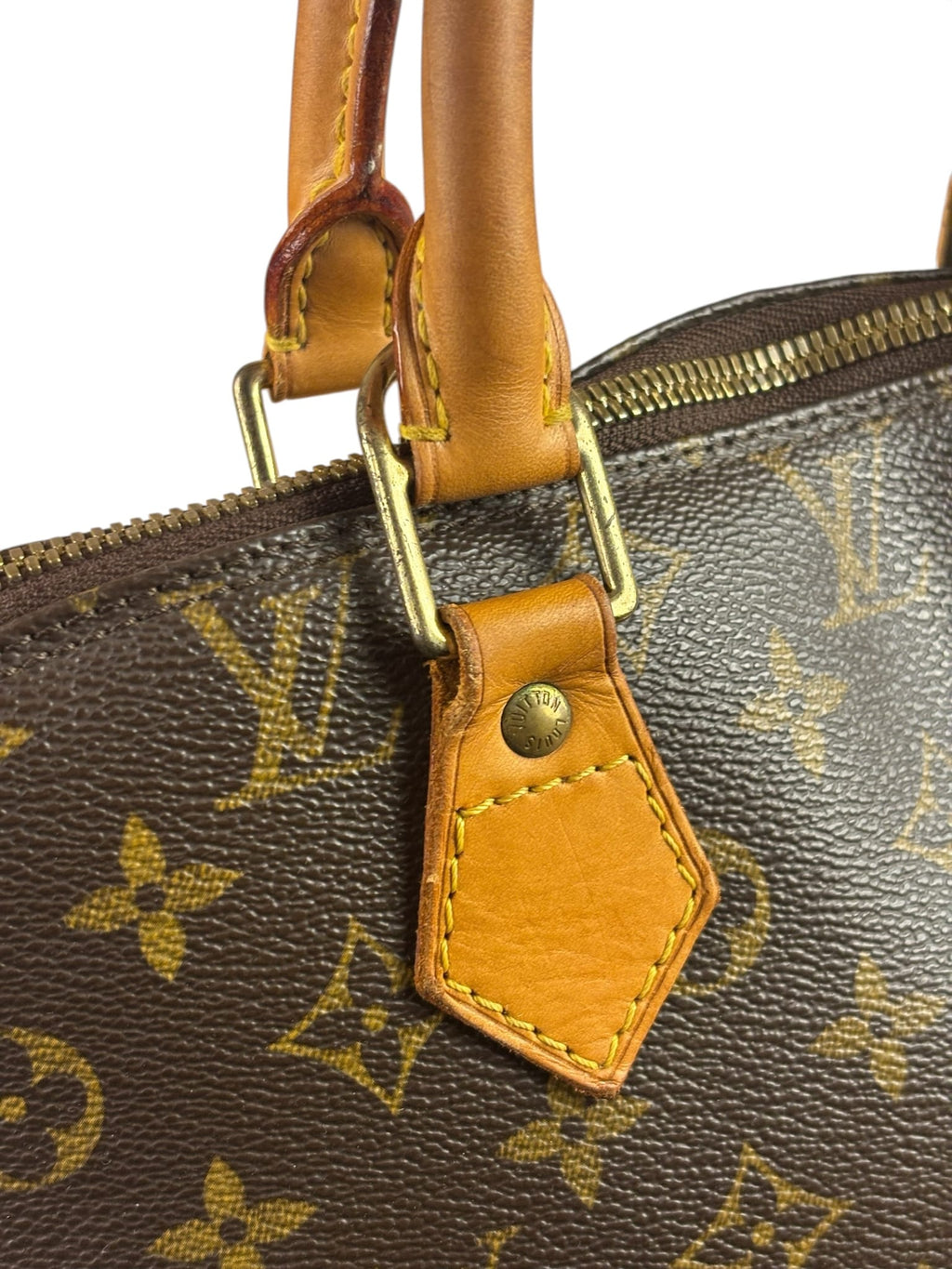 Louis Vuitton Monogram Alma Handbag PM