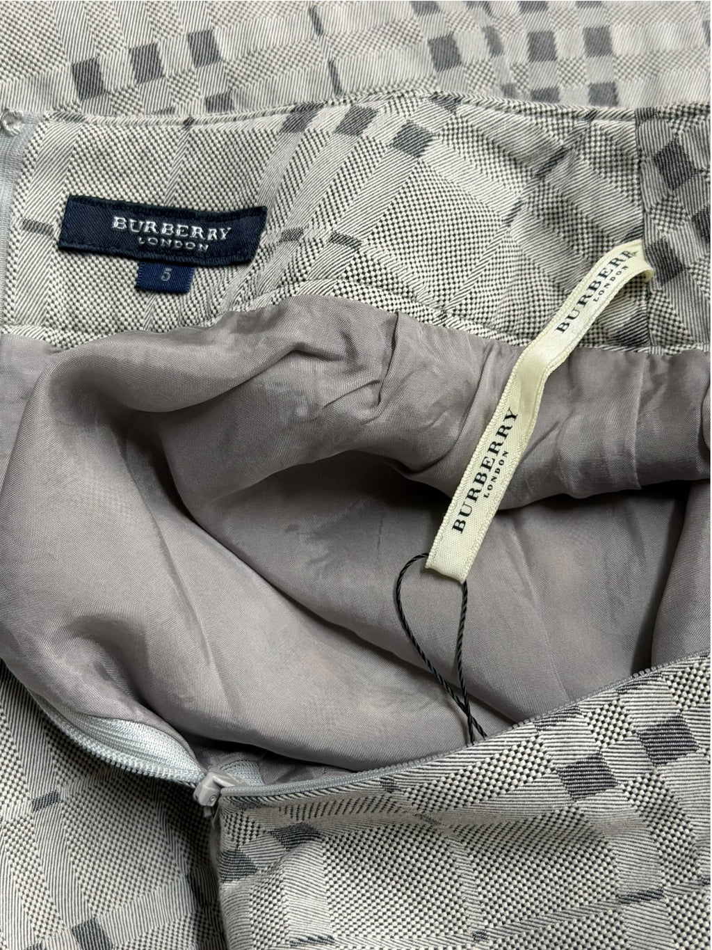 Burberry London Grey Check Belted Mid-Length Skirt