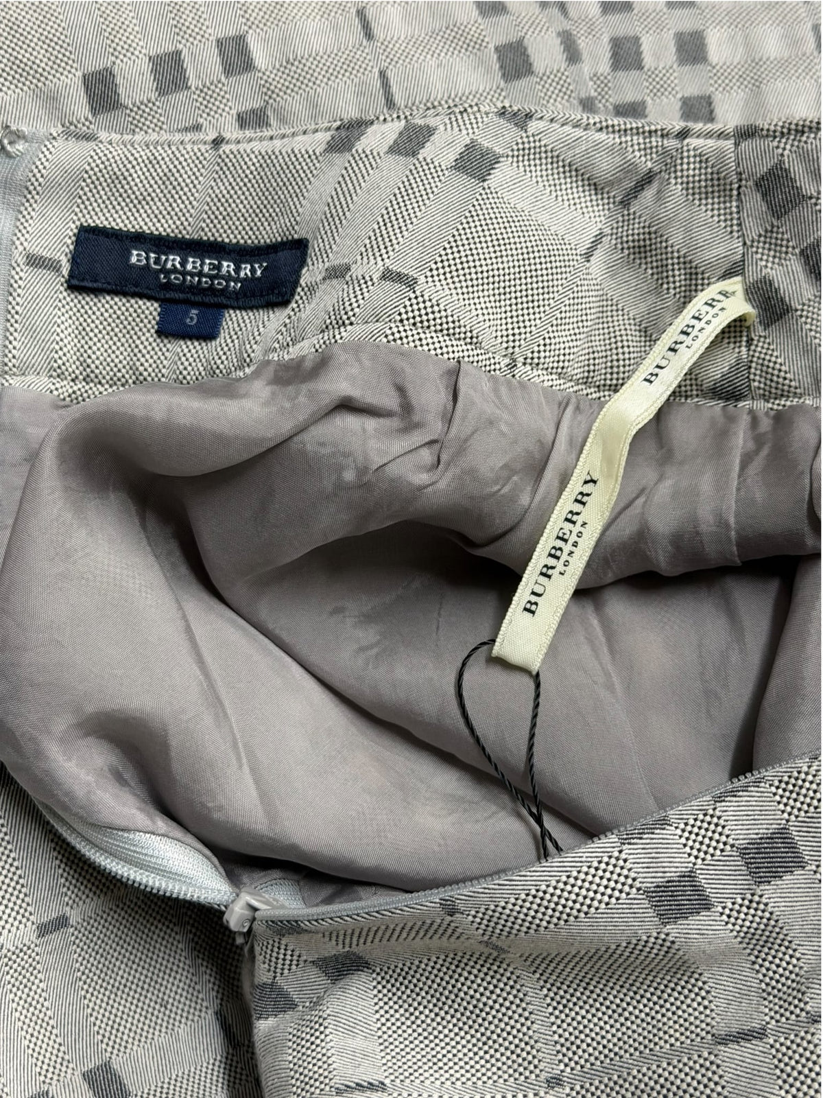 Burberry London Grey Check Belted Mid-Length Skirt