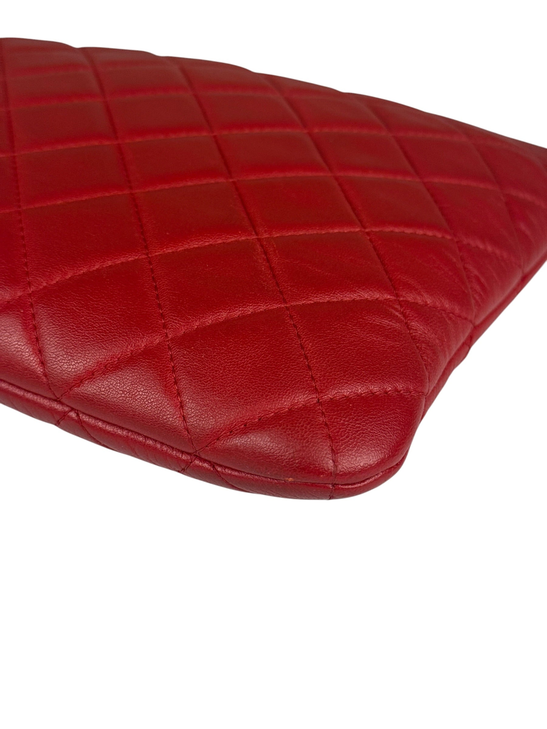 Chanel Vintage Red Leather Classics O-Case Clutch 1992