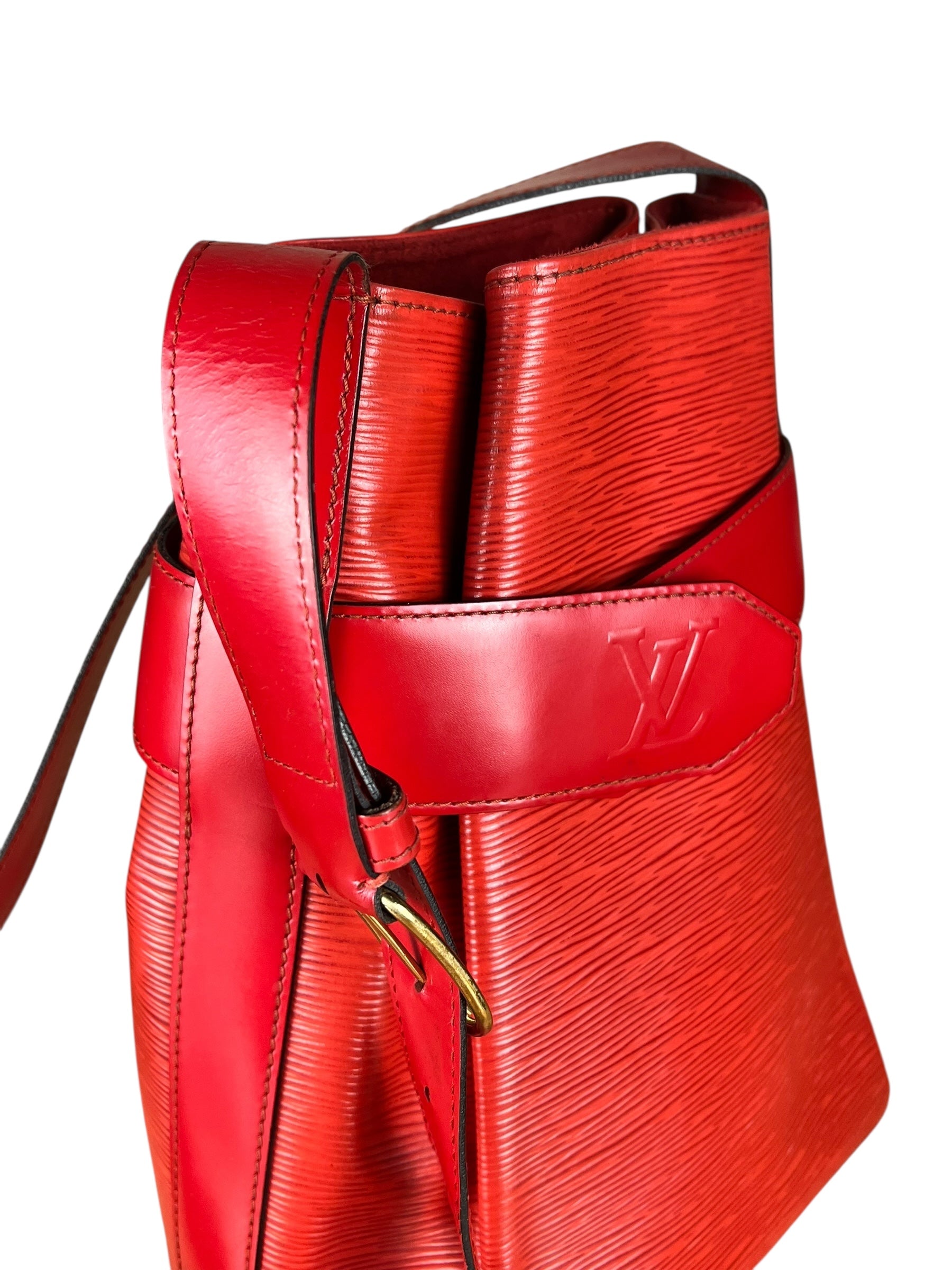 Louis Vuitton Epi Leather Sac de Paul PM Bag
