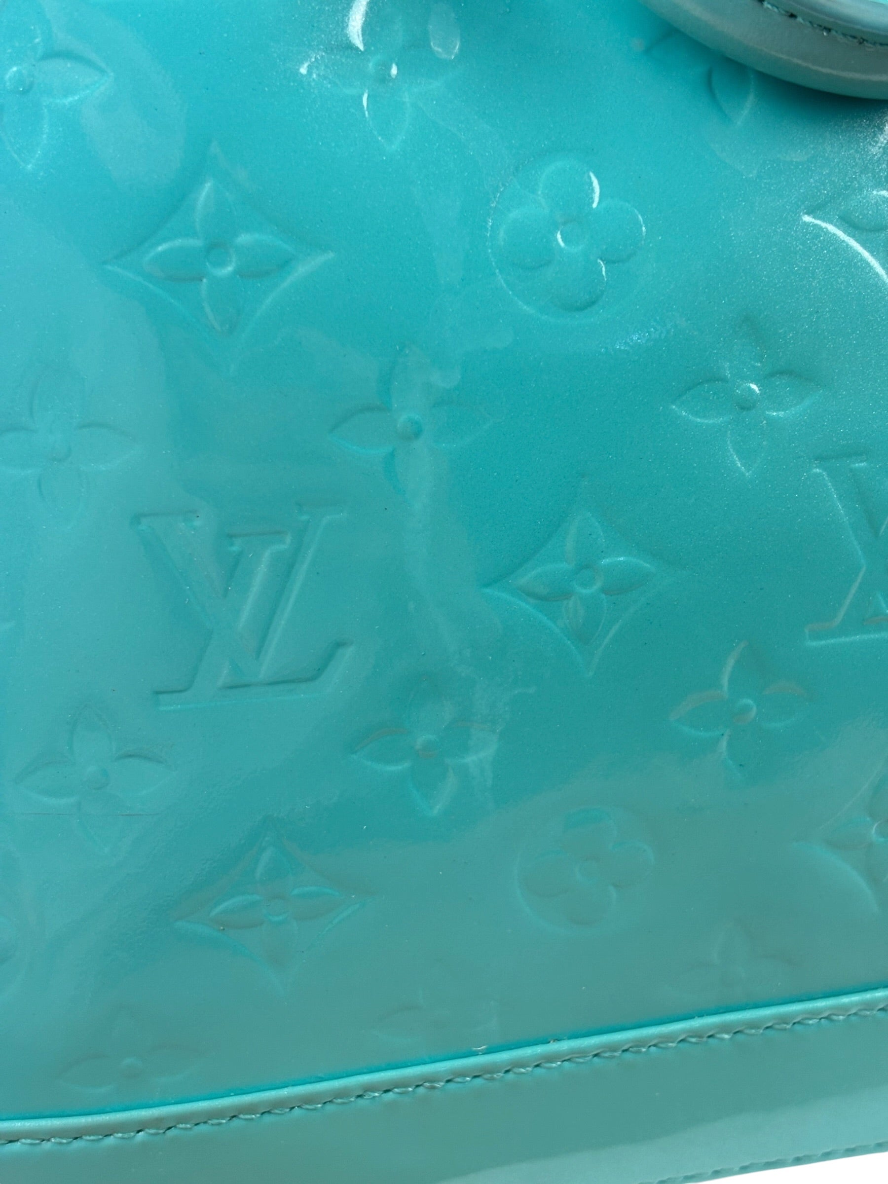 Louis Vuitton Blue Lagoon Vernis Alma GM