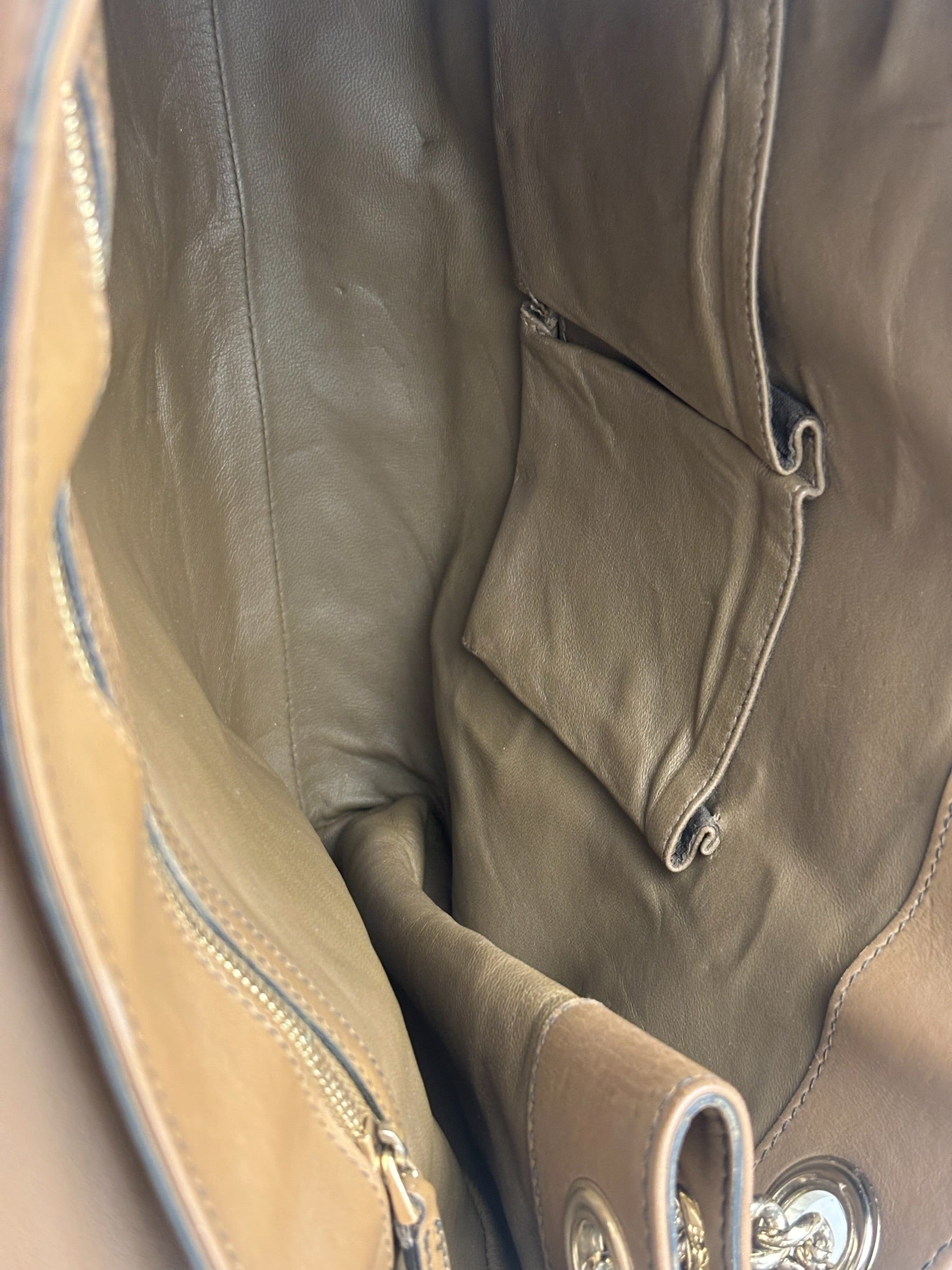 Gucci Beige Leather Emily Shoulder Bag
