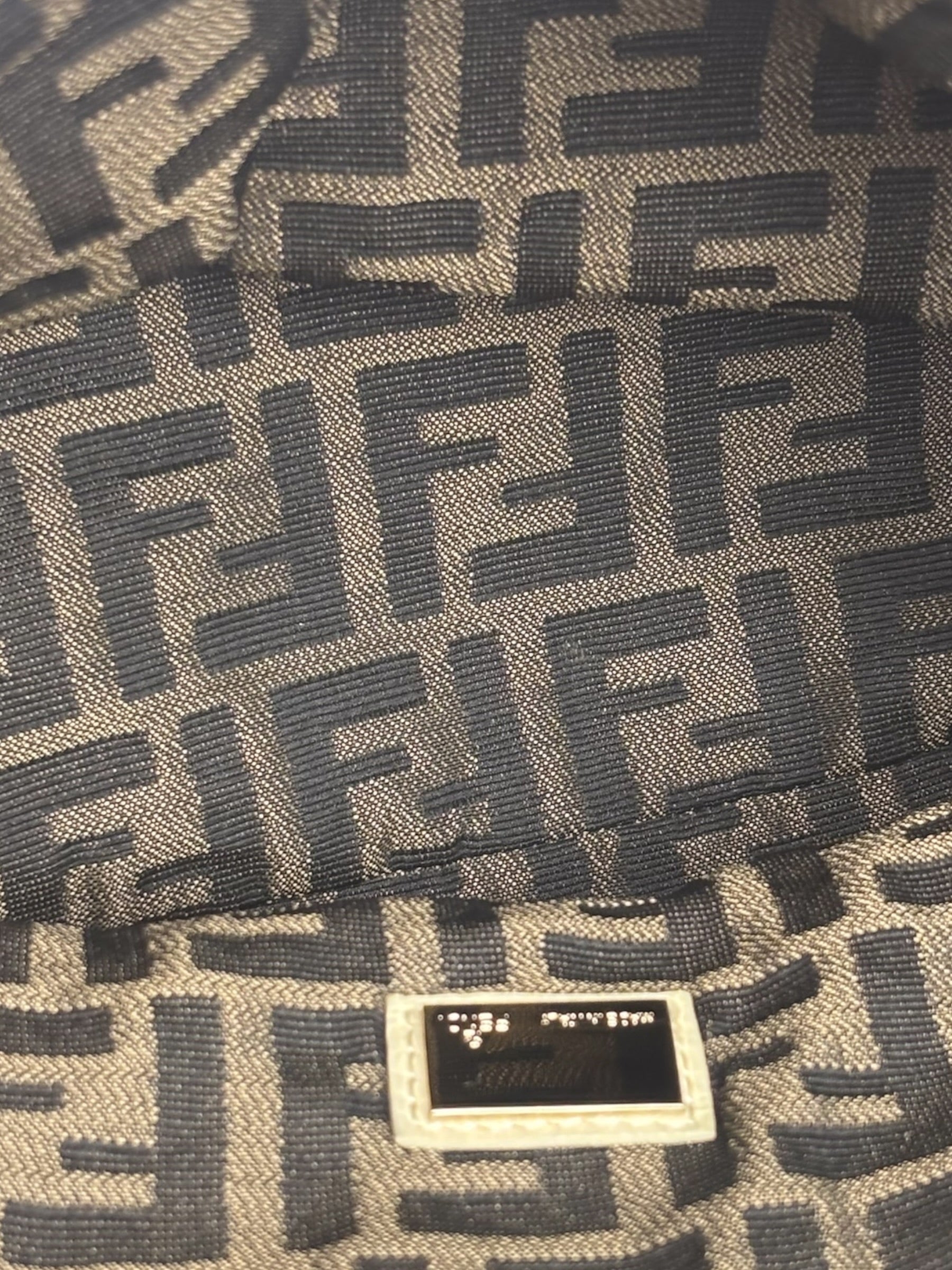 Fendi Off-White Grained Leather Spy Shoulder Bag