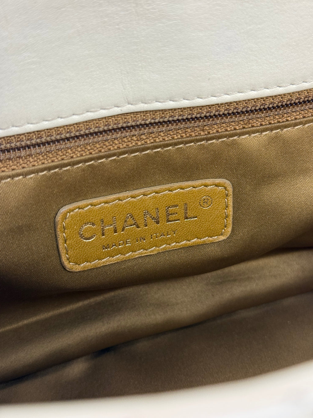 Chanel White/Black Quilted Lambskin East/West Mademoiselle Accordion Flap Bag 2012