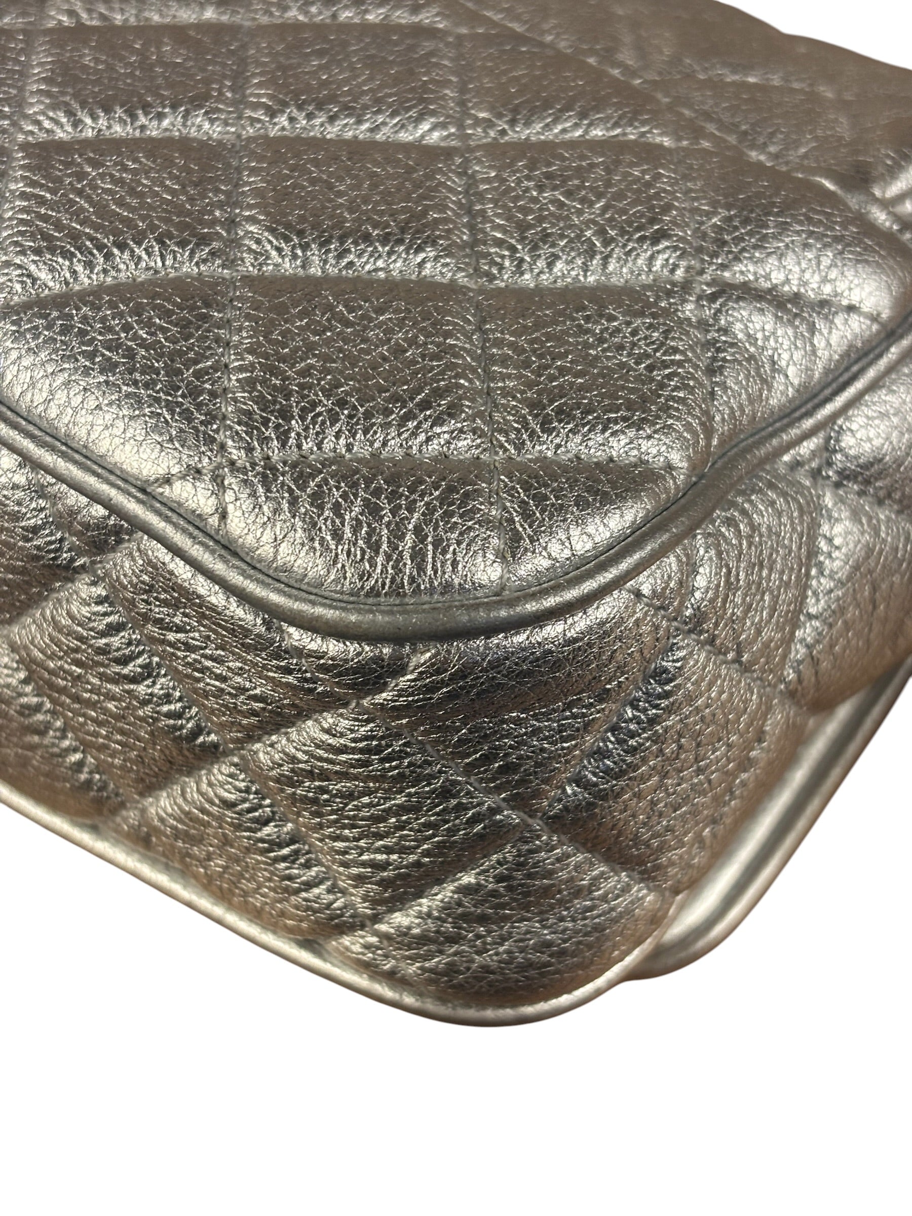 Chanel CC Silver Metallic Quilted Flap Shoulder Bag 2017