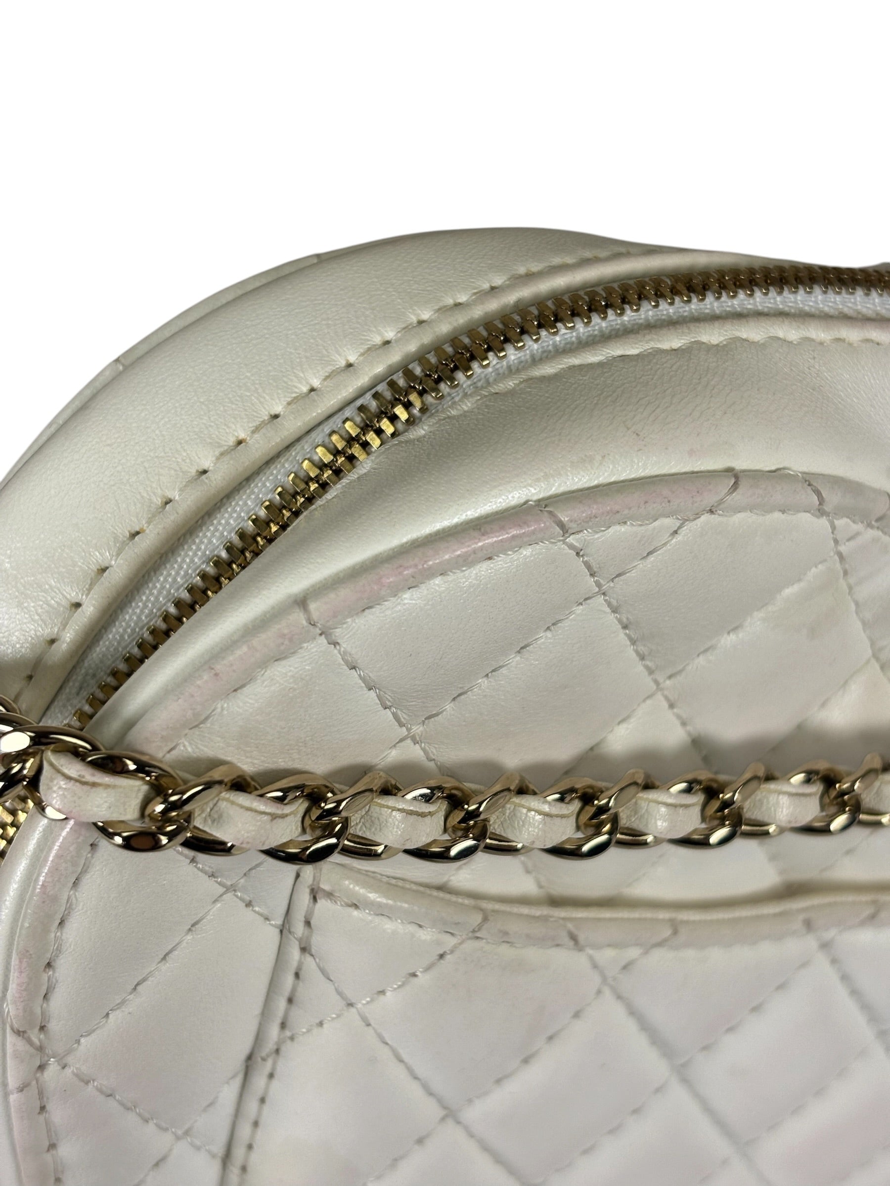 Chanel CC In Love White Quilted Leather Heart Bag 2022