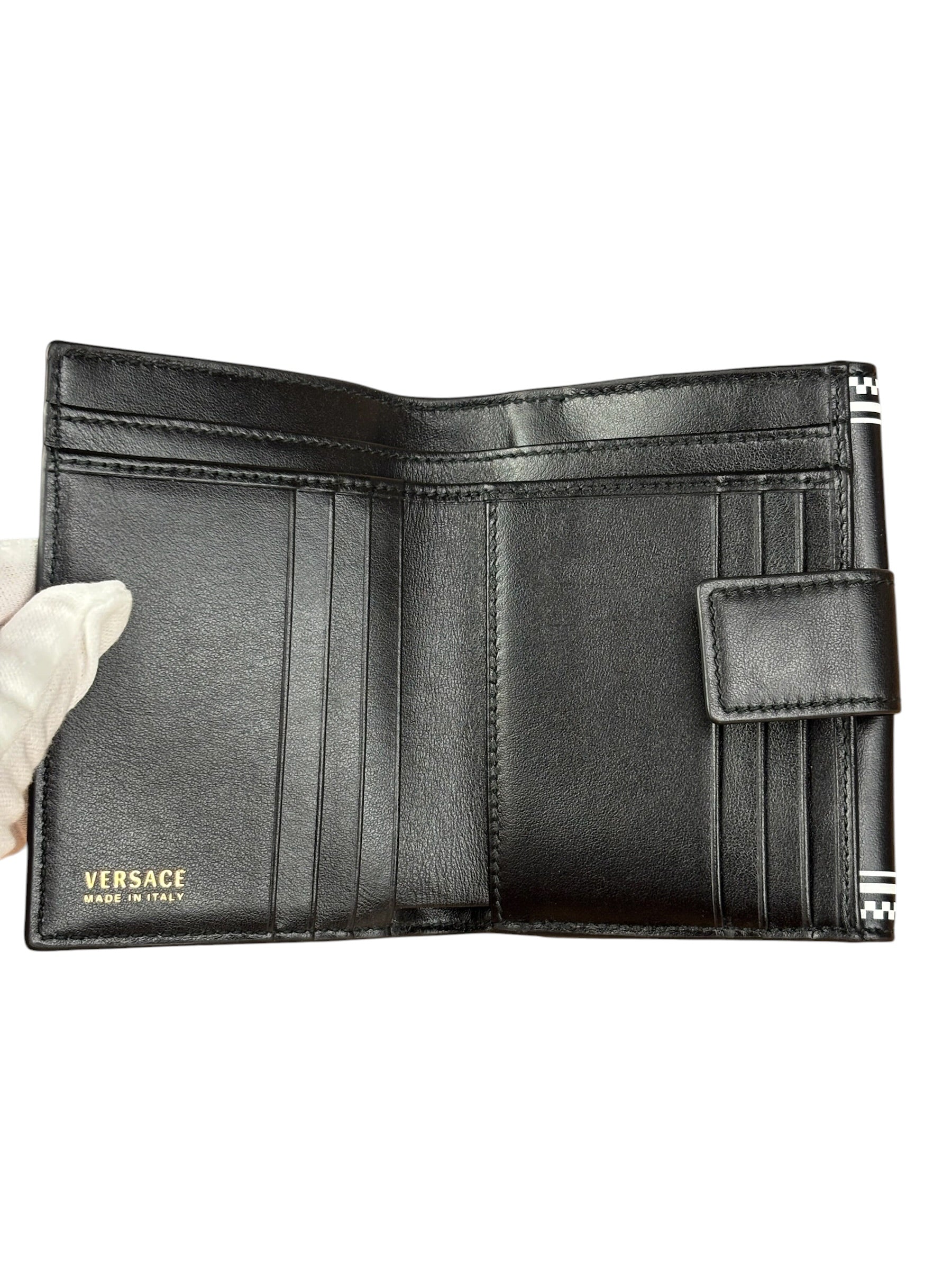 Versace Vintage Black/White Leather Logo Wallet