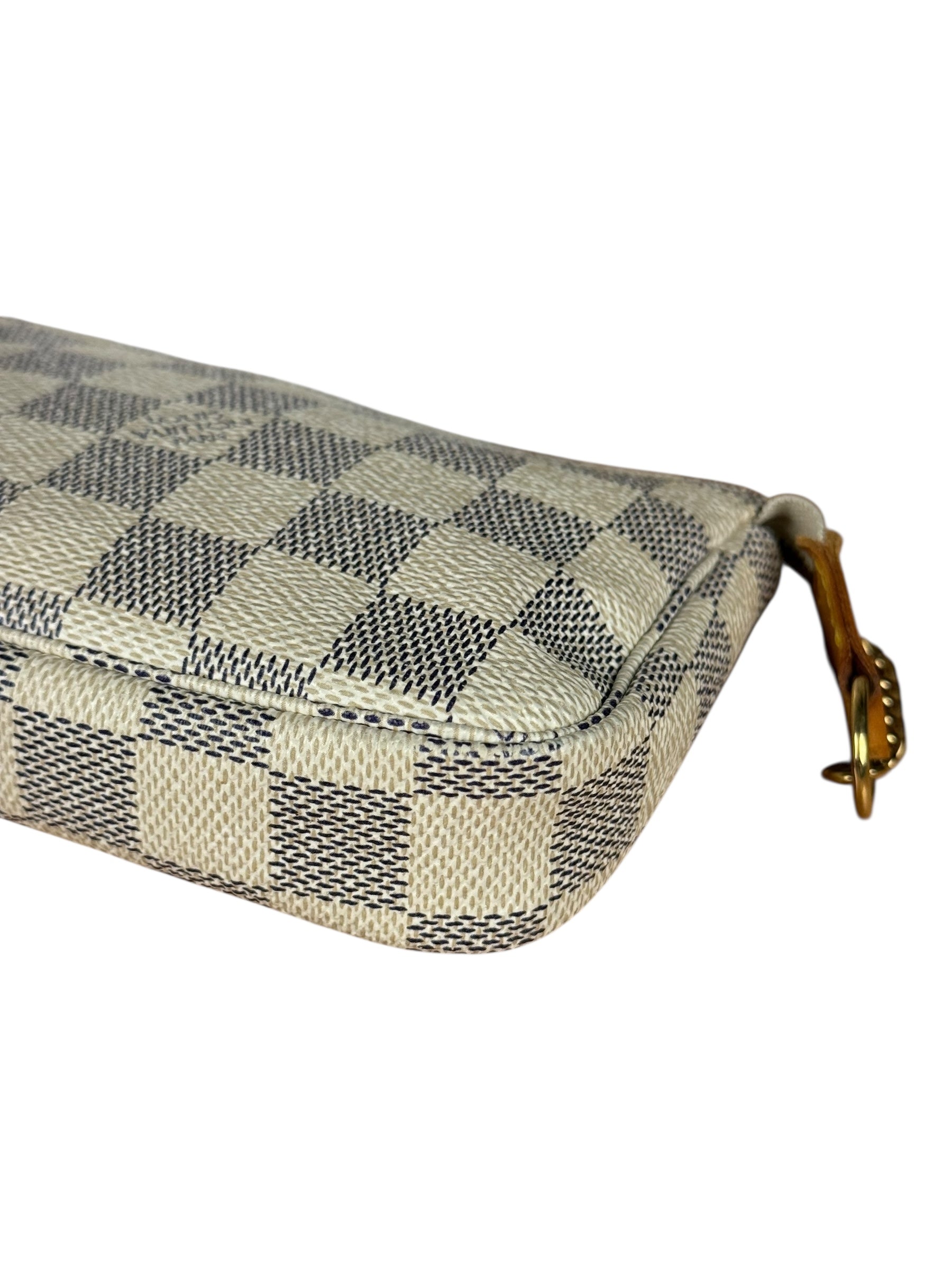 Louis Vuitton Damier Azur Pochette