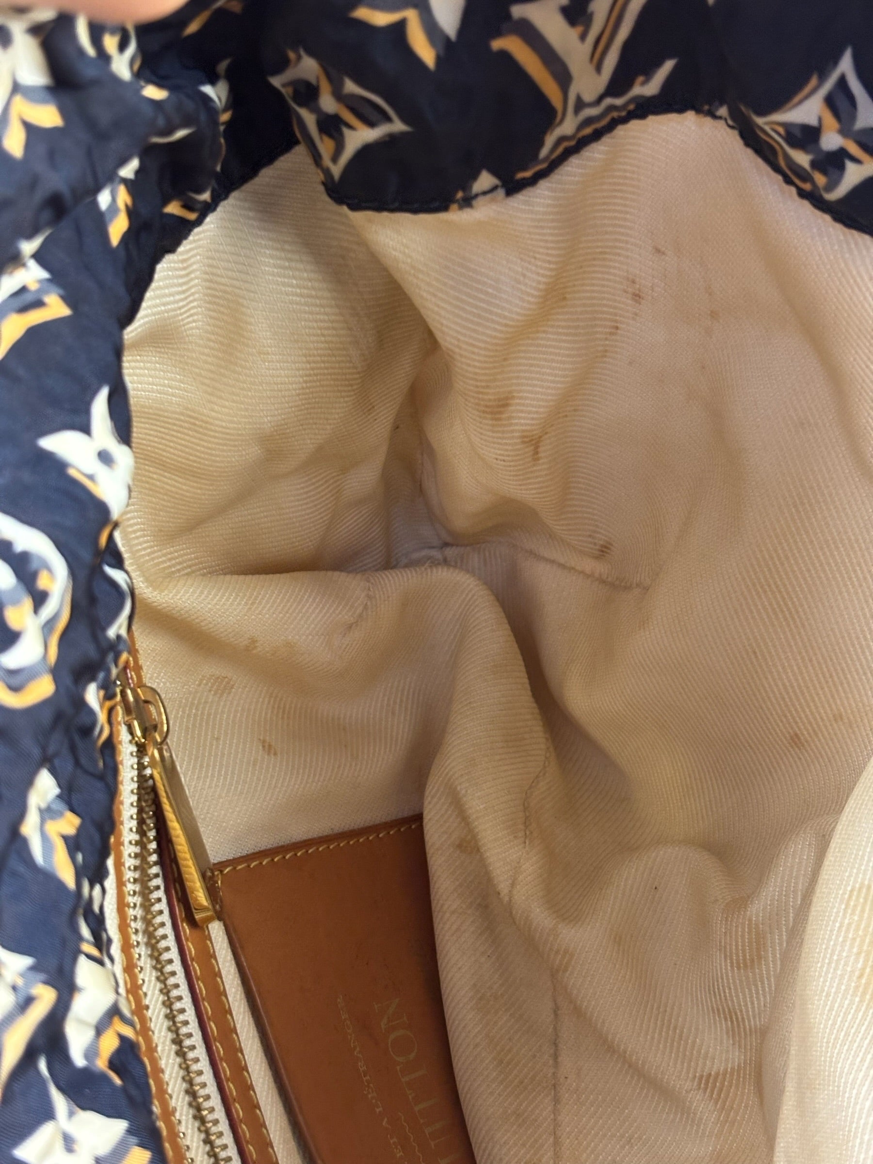 Louis Vuitton Navy Cruise Bulles MM