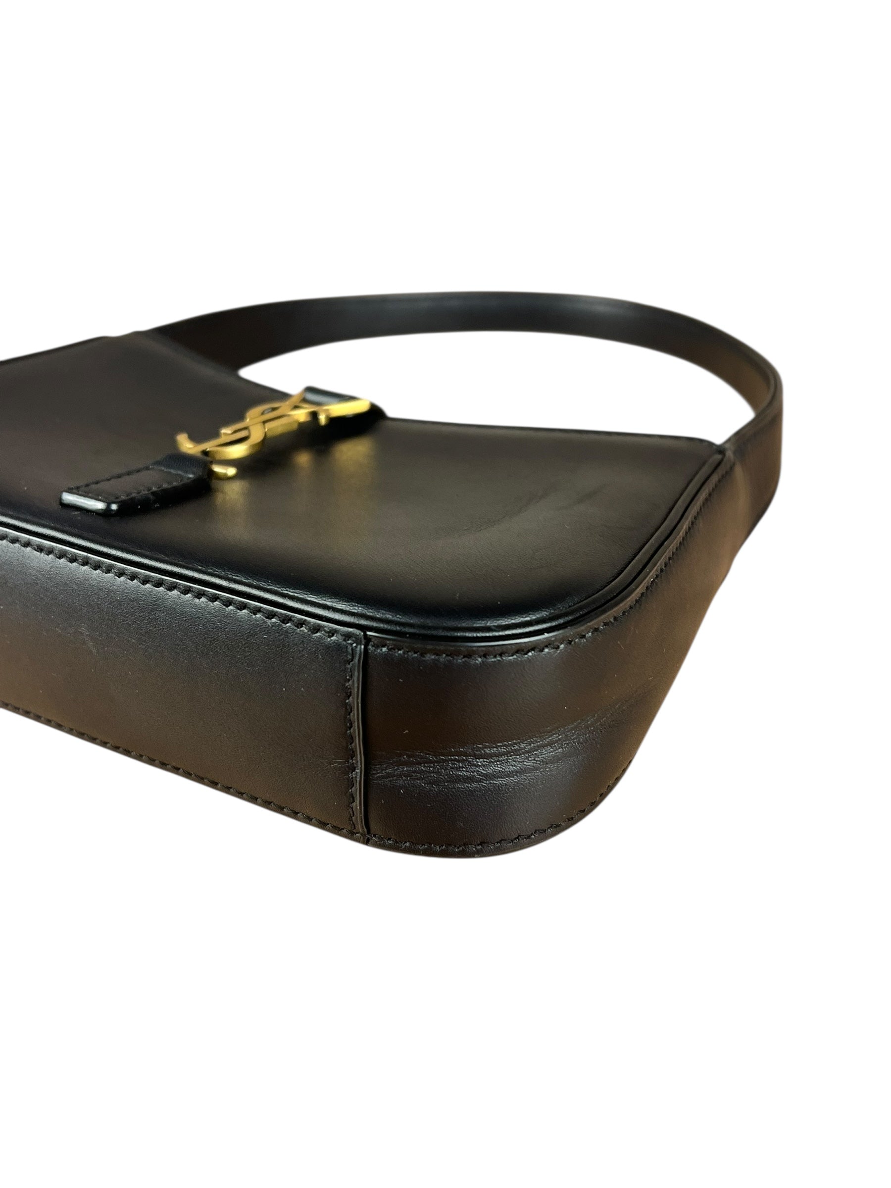 Saint Laurent Le 5 à 7 Smooth Leather Handbag Black