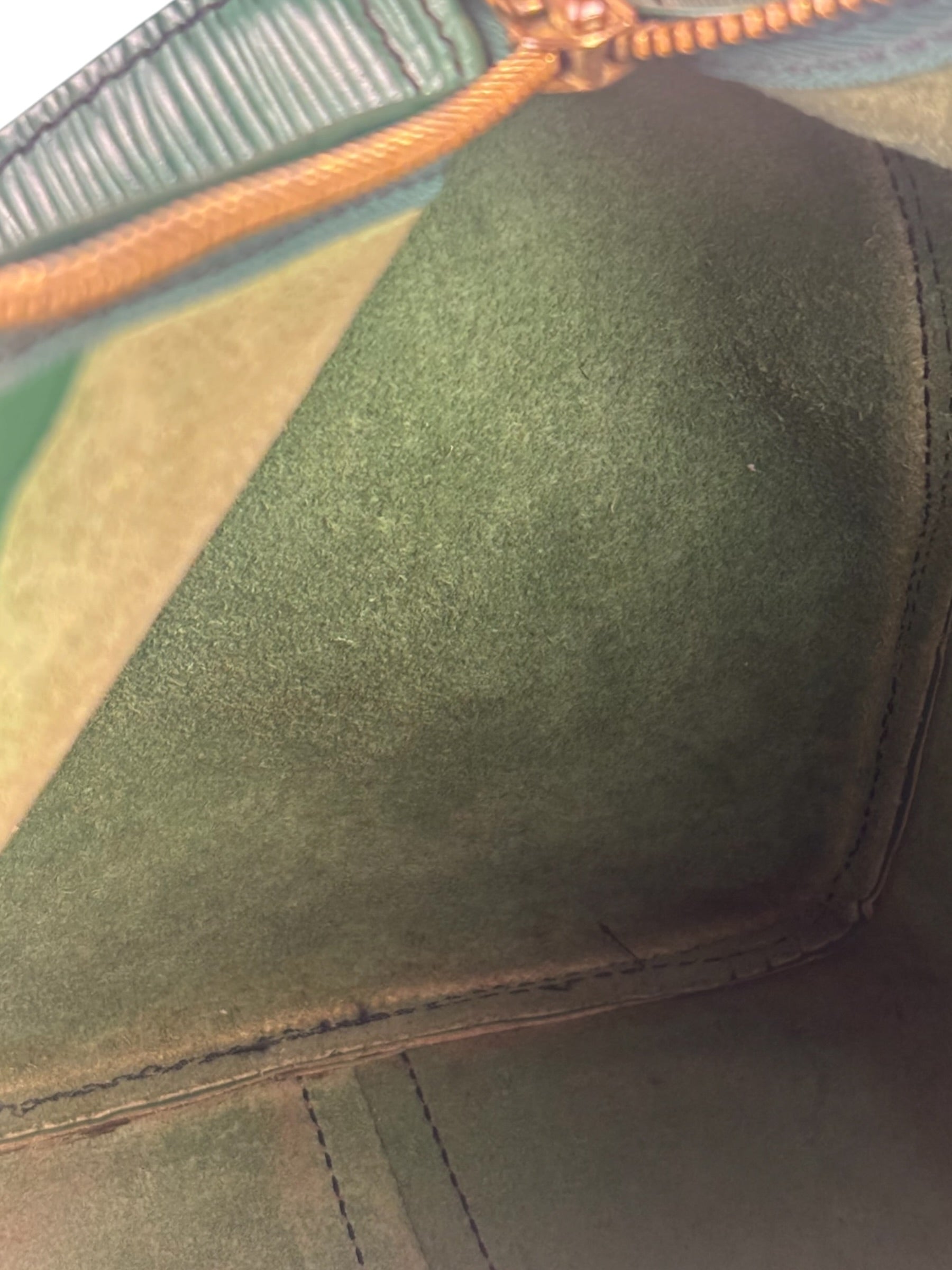 Louis Vuitton Vintage Green Epi Speedy 35