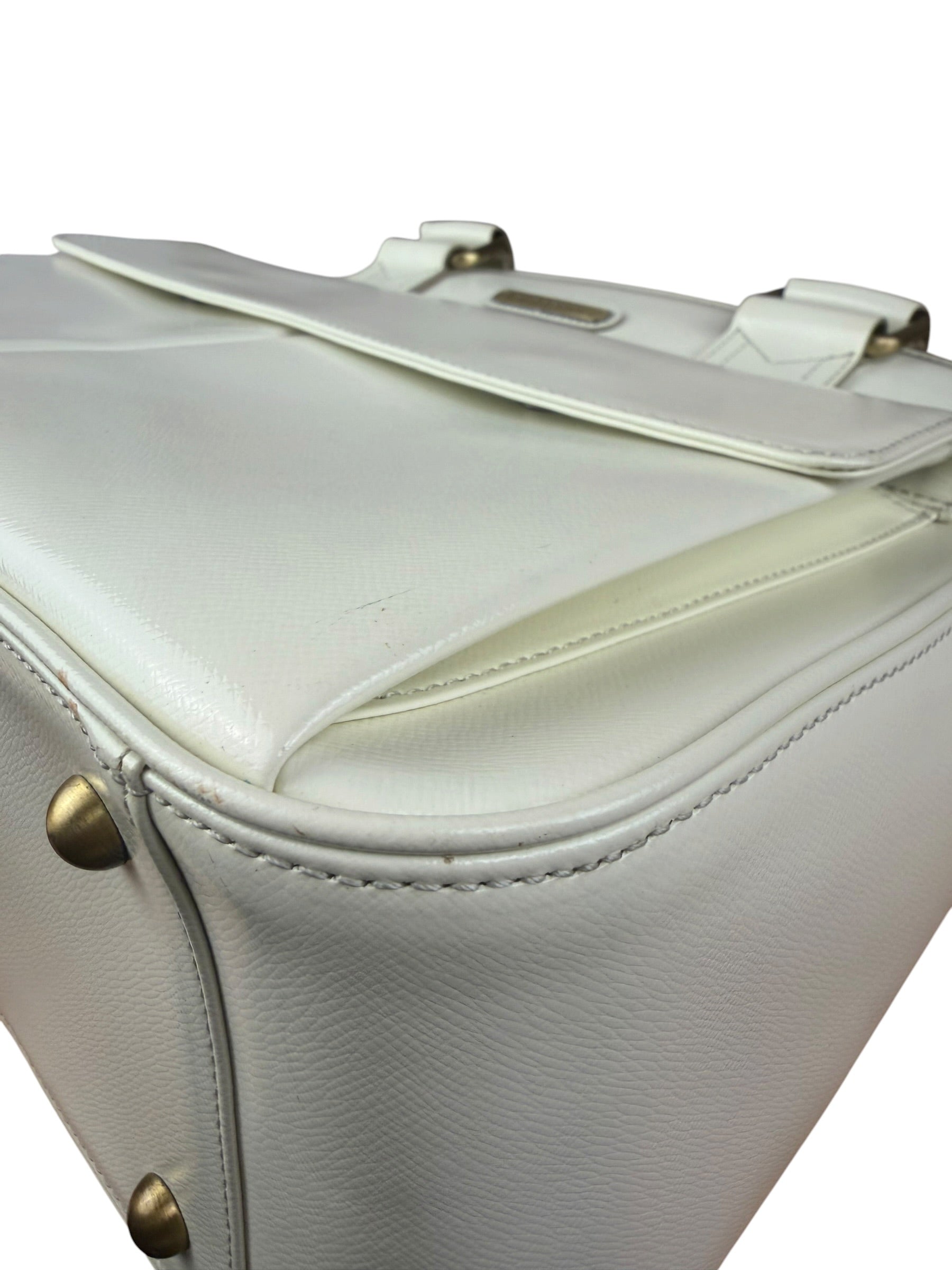 Burberry White Leather Multi-Pocket Handbag