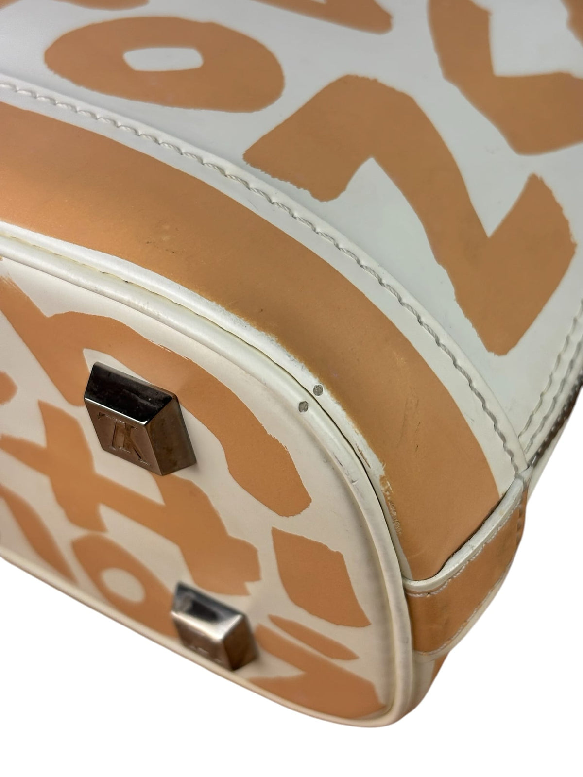Louis Vuitton White/Beige Graffiti Alma Handbag PM