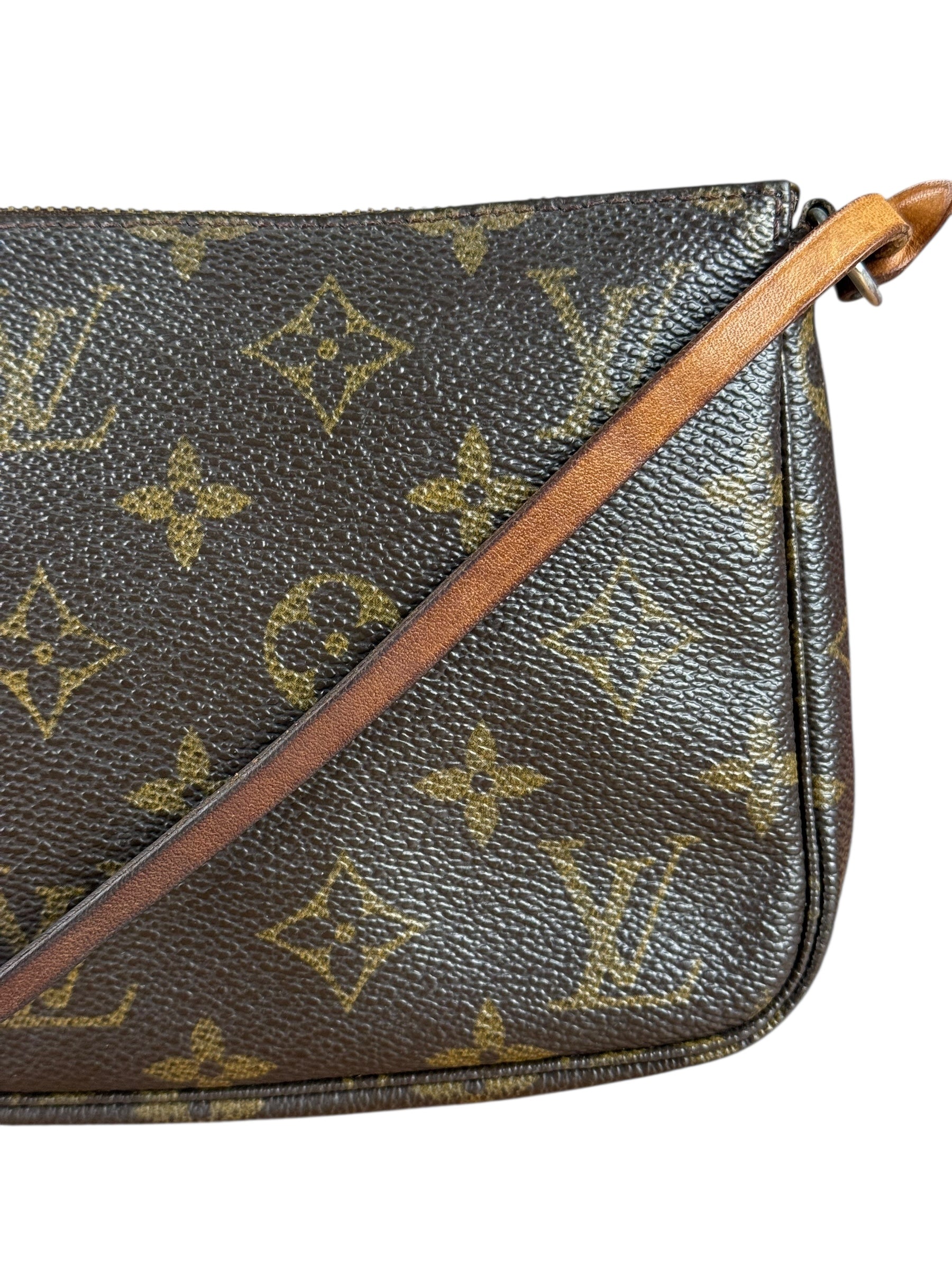 Louis Vuitton Monogram Pochette