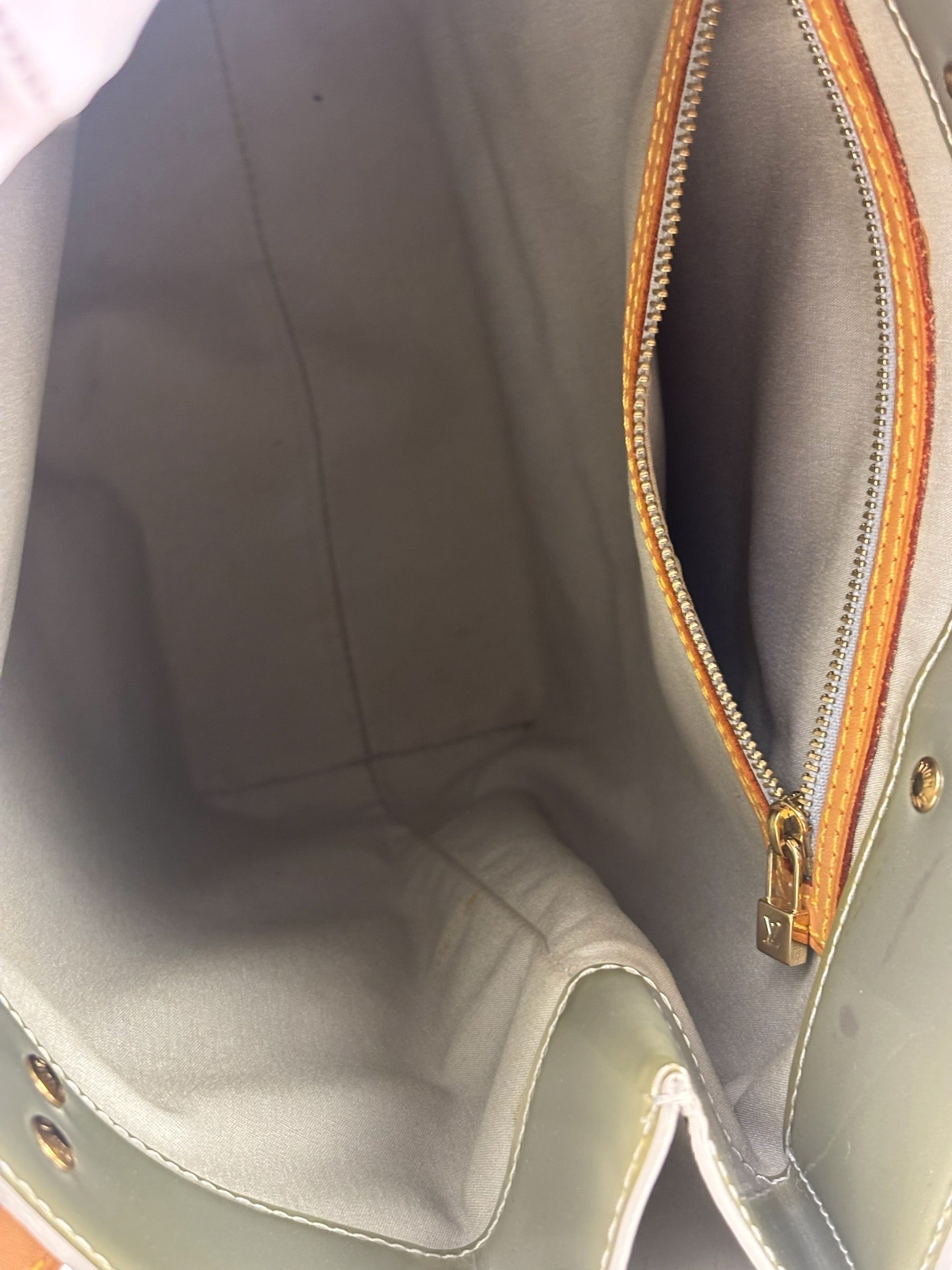 Louis Vuitton Sea Green Monogram Vernis Reade Tote Bag MM
