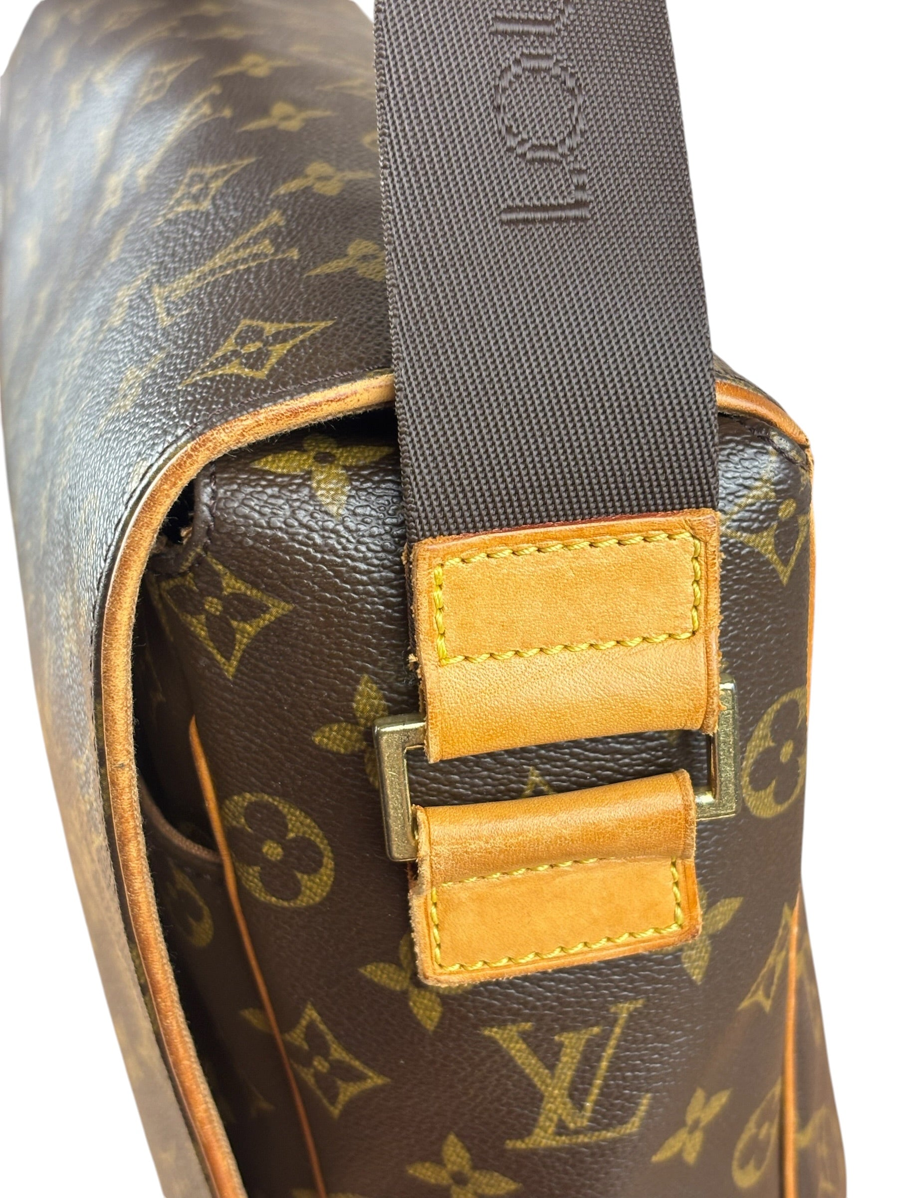 Louis Vuitton Monogram Messenger Bag