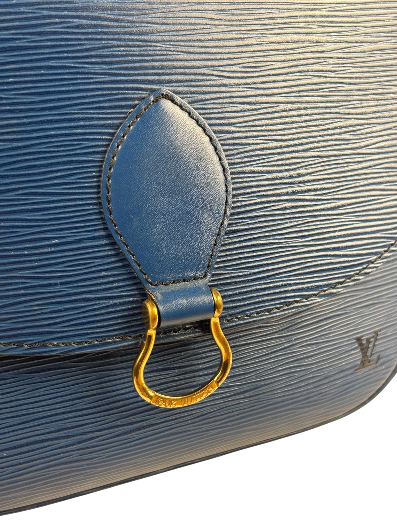Louis Vuitton Vintage Blue Epi Saint Cloud GM Crossbody