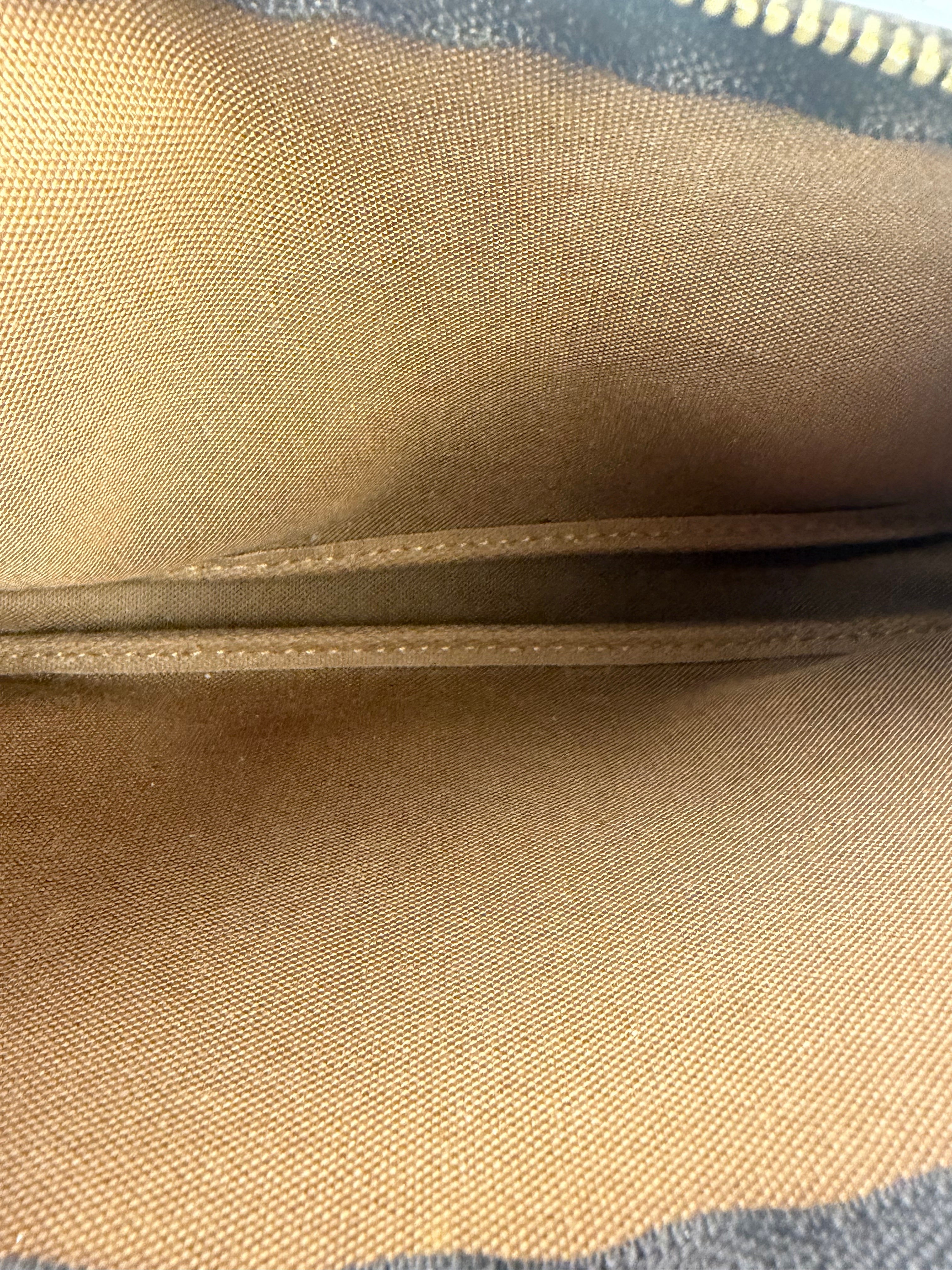 Louis Vuitton Vintage Monogram Pochette