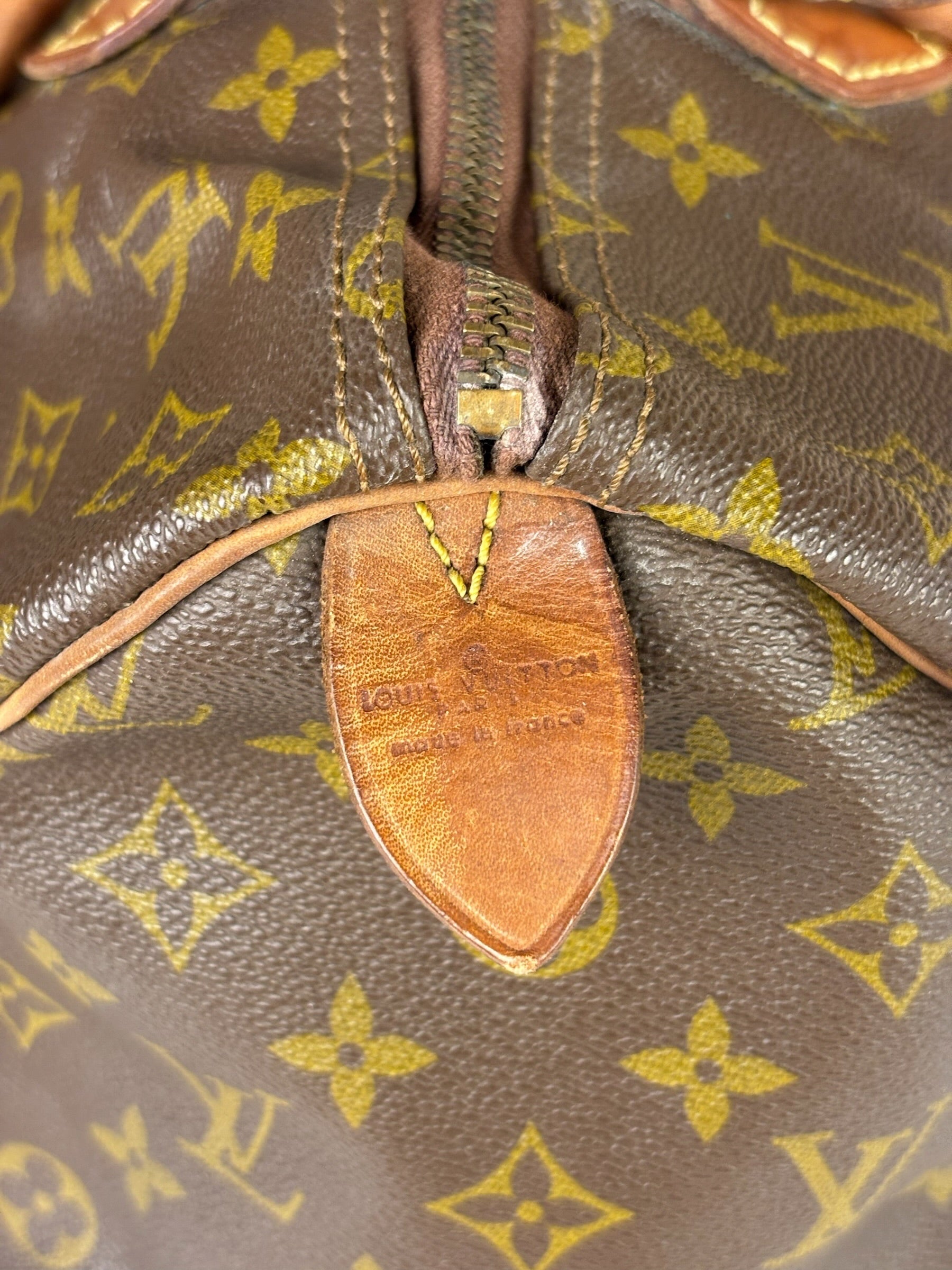 Louis Vuitton Monogram Speedy 35