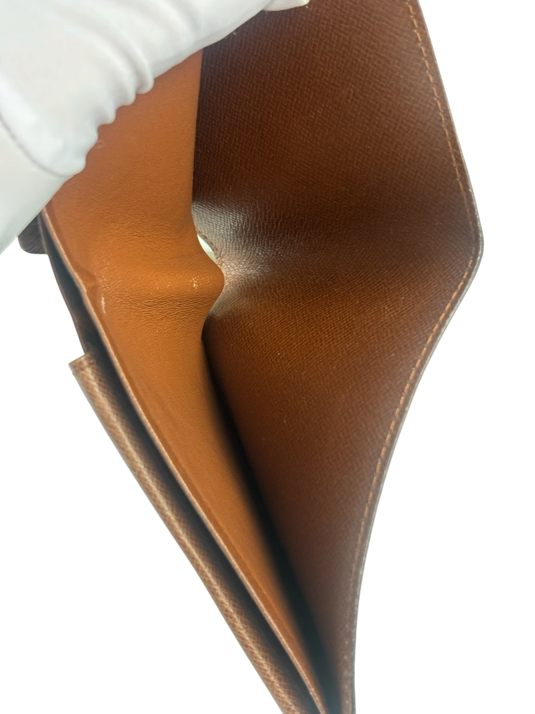 Louis Vuitton 80s Monogram Bi-fold Wallet