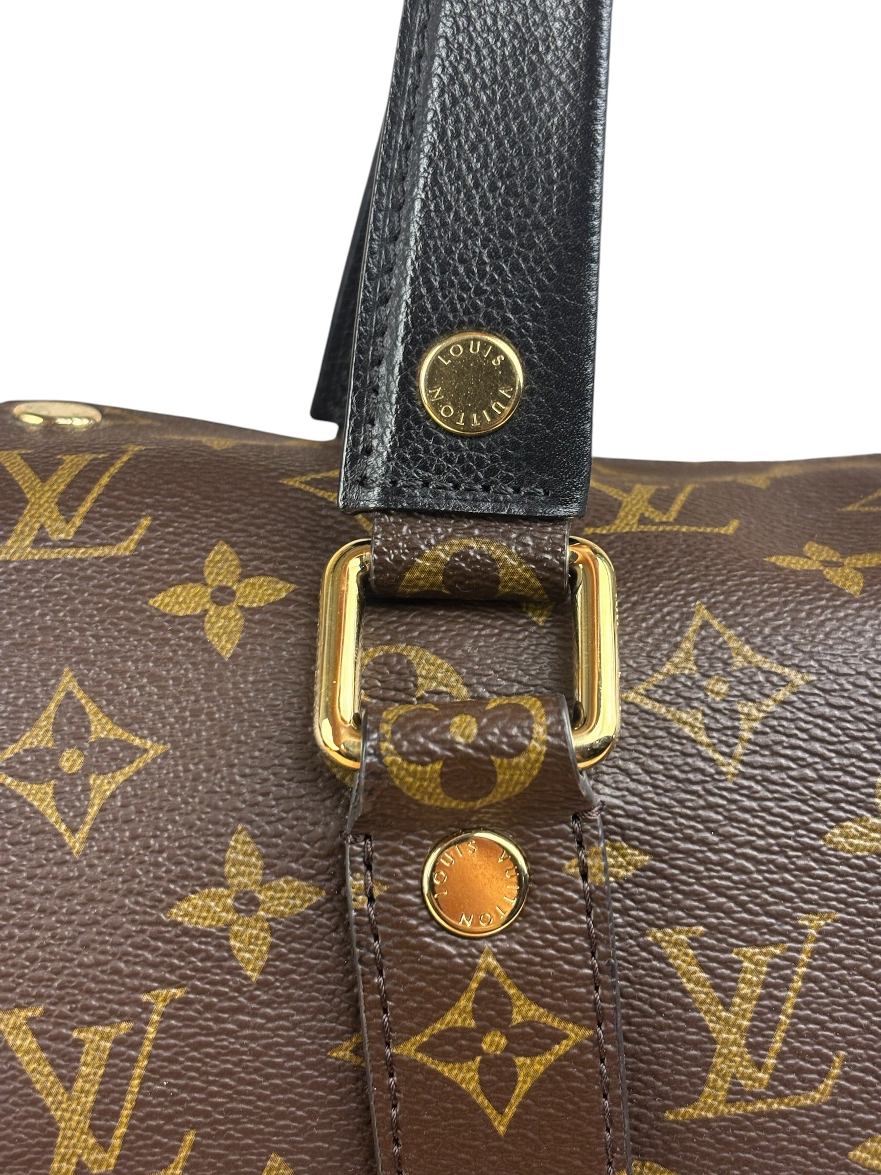 Louis Vuitton Monogram Manhattan NM Handbag