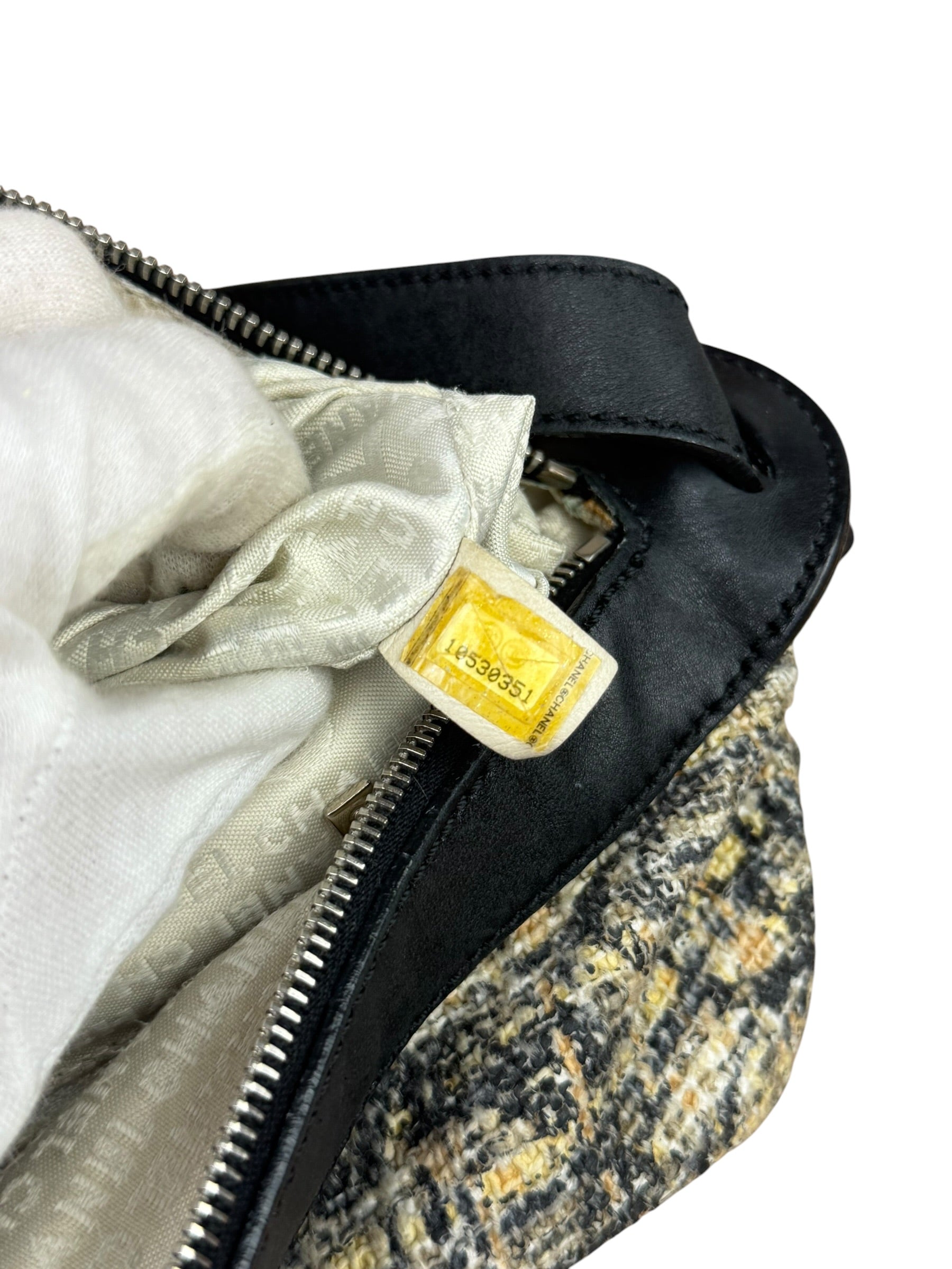 Chanel Black/Beige Tweed Clover Hobo Shoulder Bag '05-'06