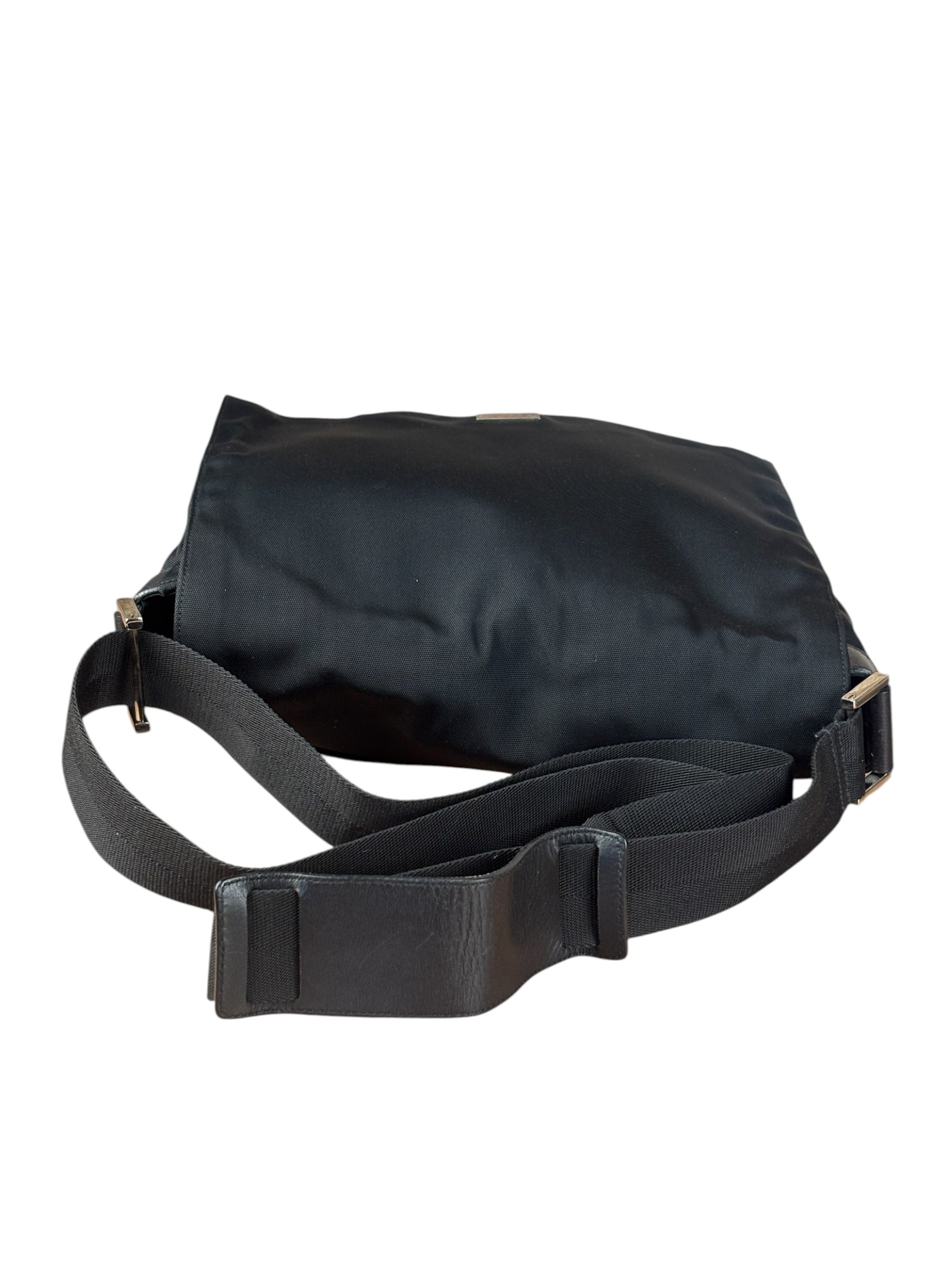 Gucci Black Canvas Flap Messenger Bag
