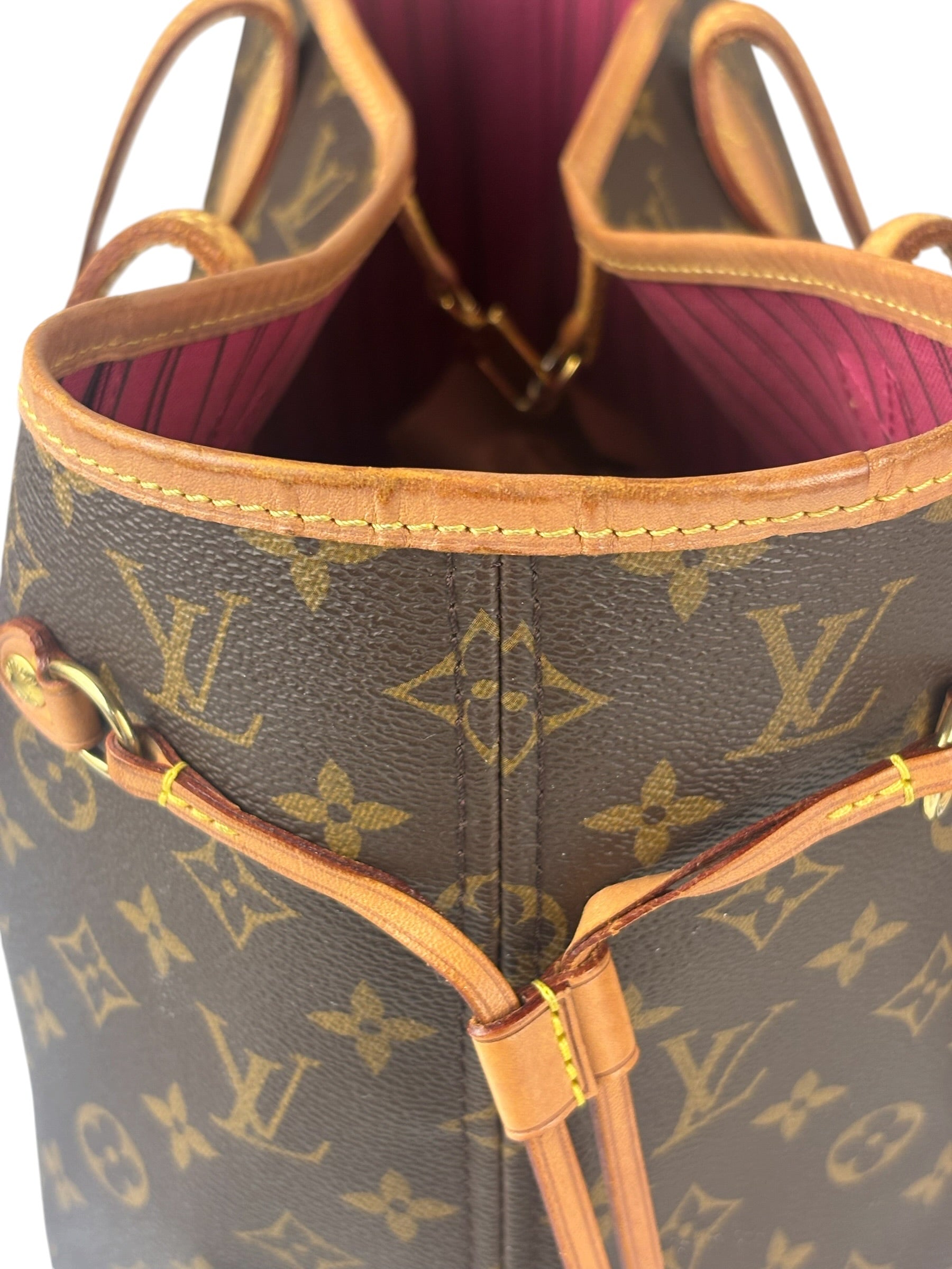 Louis Vuitton Monogram Neverful MM Pink Canvas-Lined Tote Bag