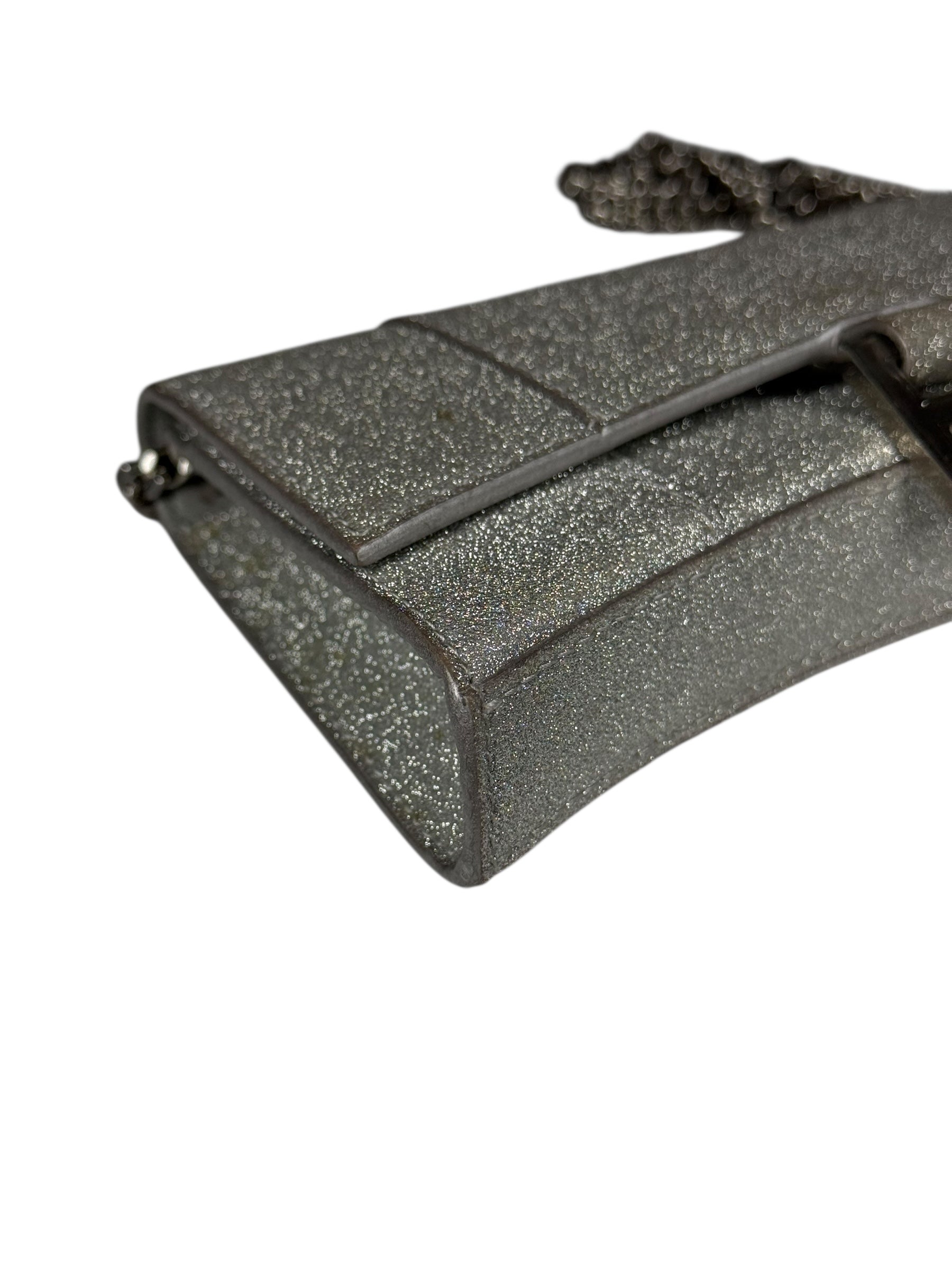 Balenciaga Hourglass Wallet On Chain XS