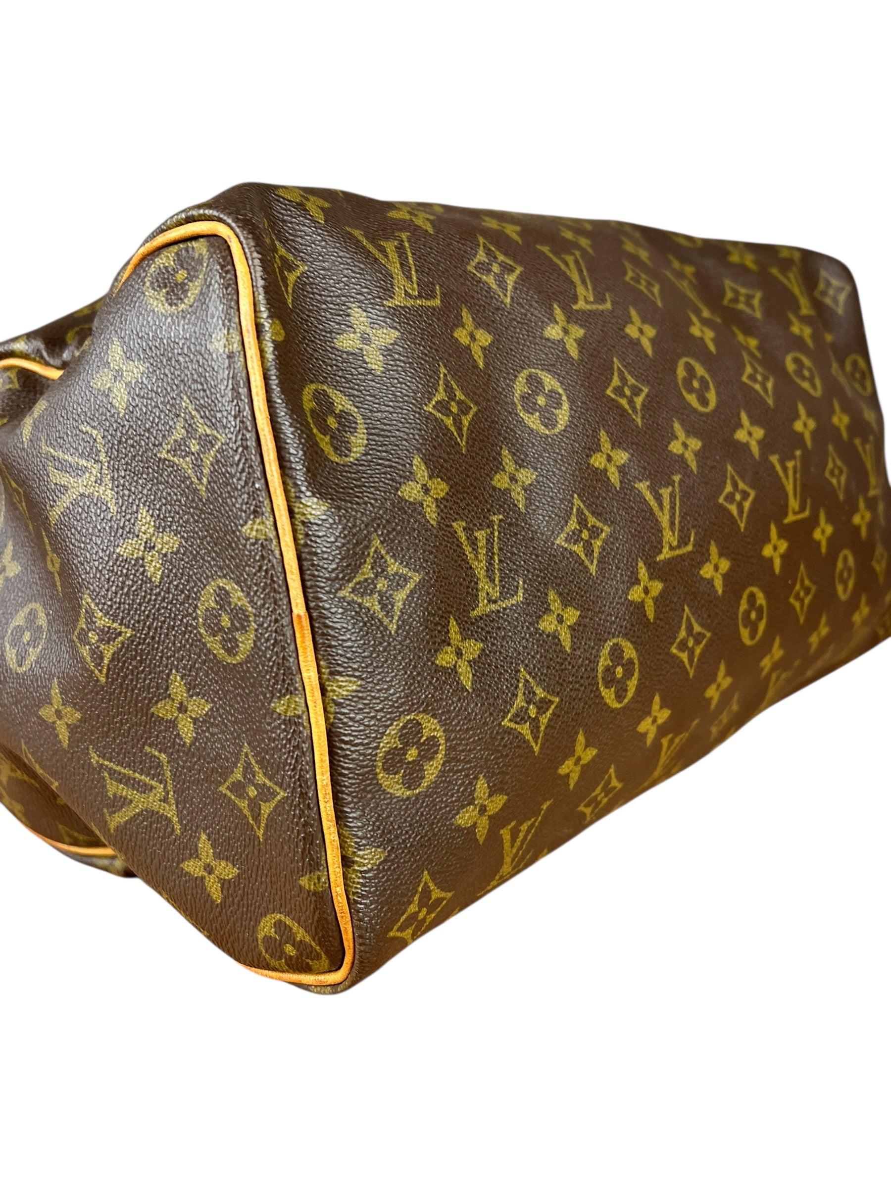 Louis Vuitton Monogram Speedy 35