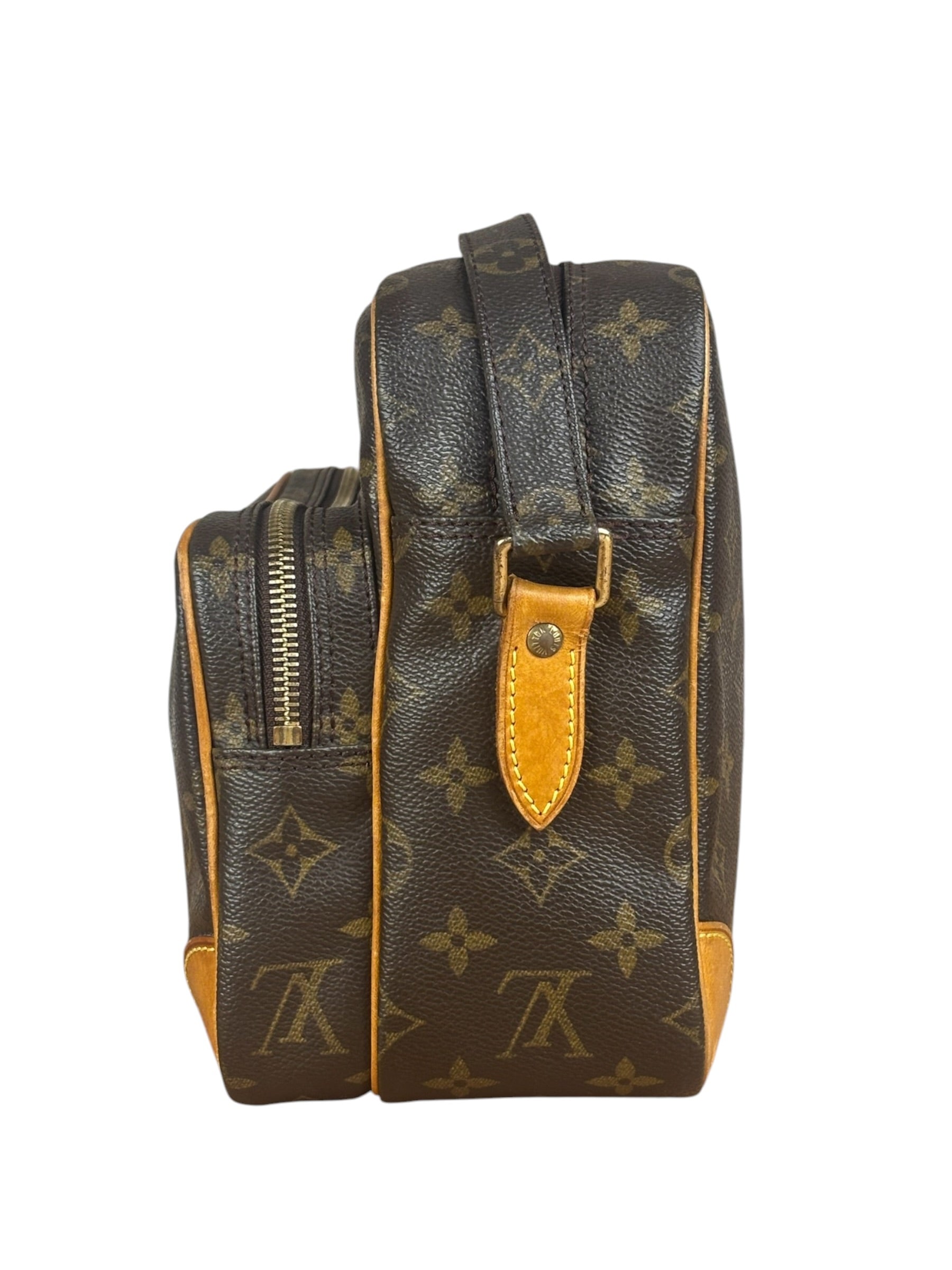 Louis Vuitton Vintage Monogram Nile Messenger Bag