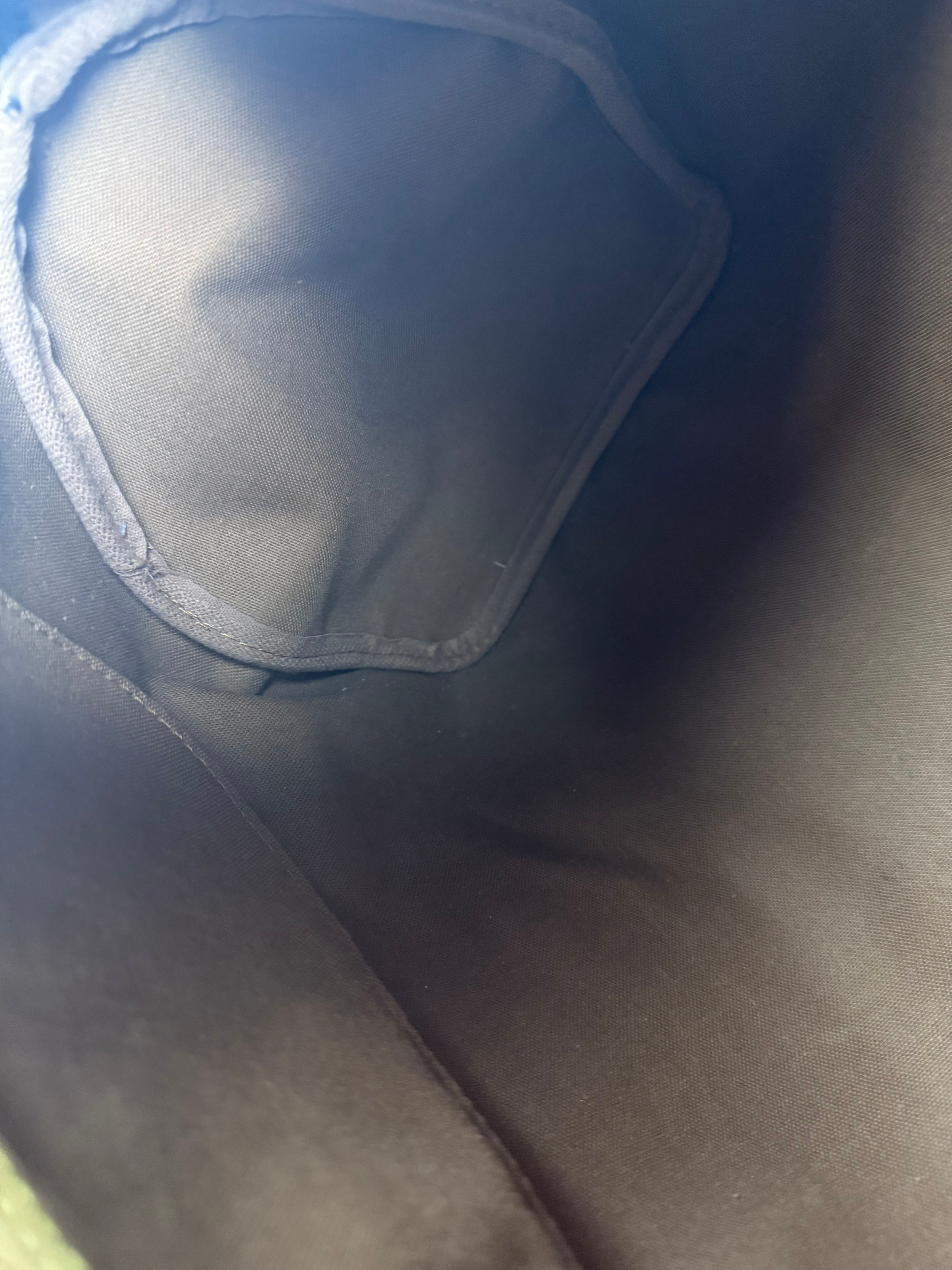 Louis Vuitton Monogram Speedy 30