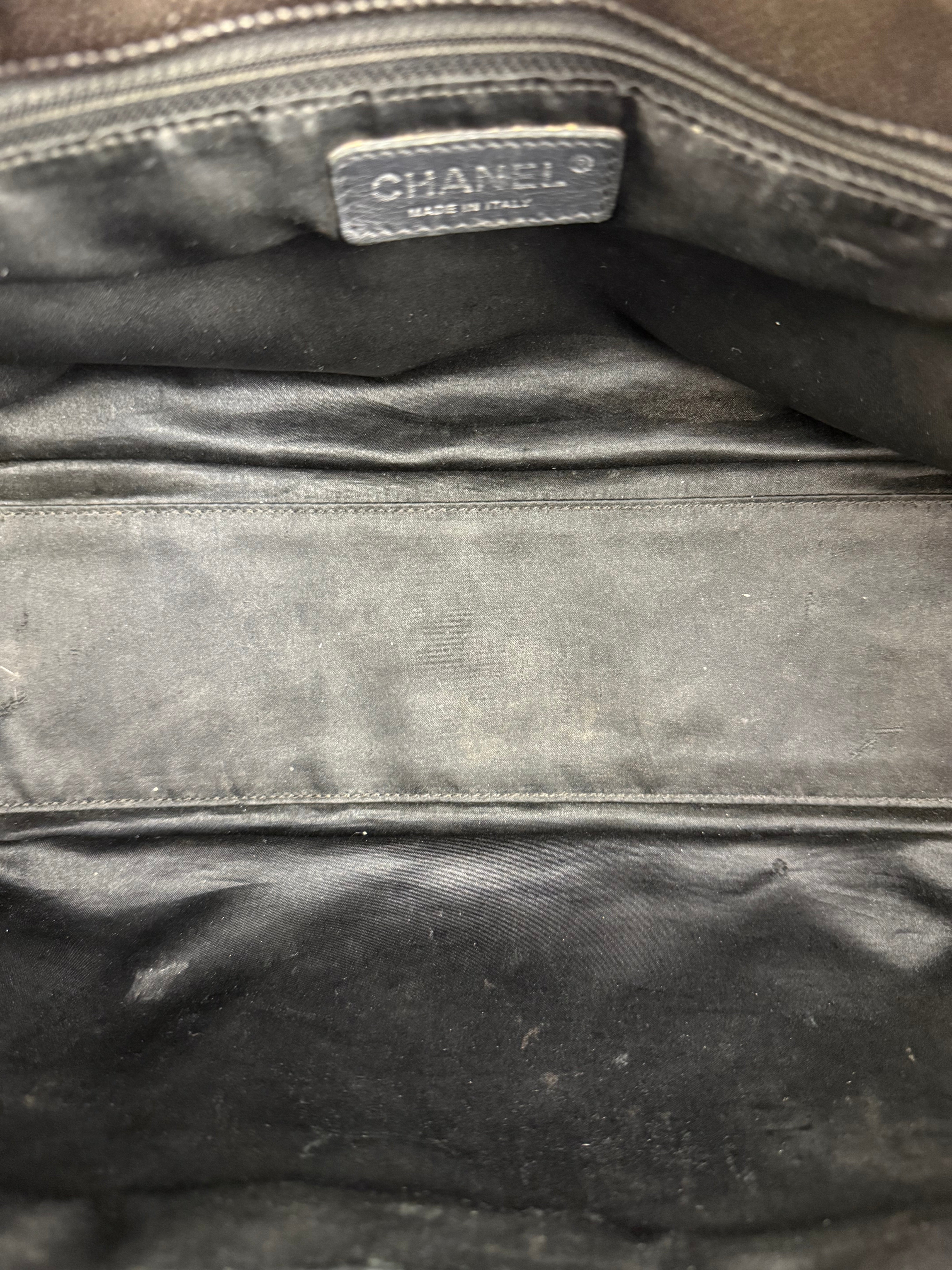 Chanel Black/Grey Textured Patent 2.55 Reissue Chain Tote