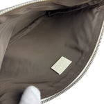 Gucci Ivory Pebbled Leather Bee Zip Clutch Pouch