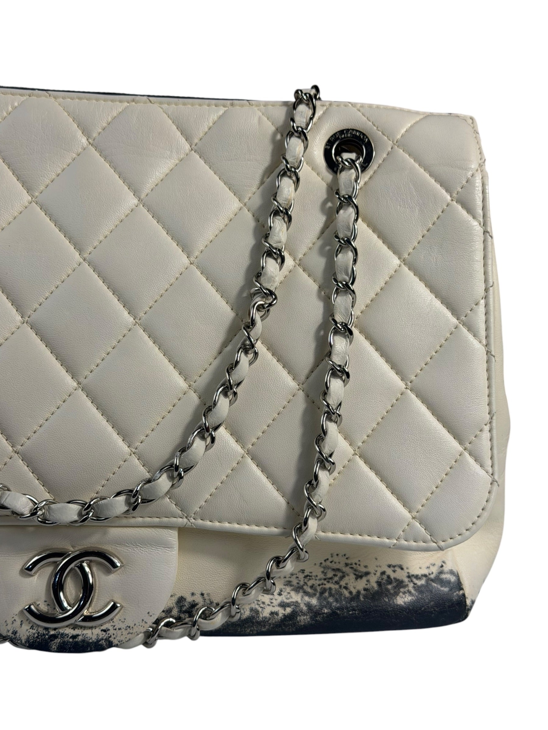 Chanel White Quilted Leather Blizzard Zip Flap-Shoulder Bag 2010