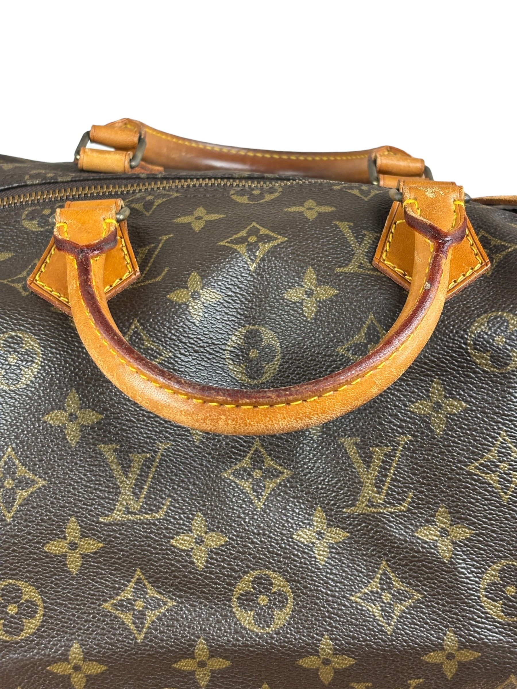 Louis Vuitton Monogram Speedy 35