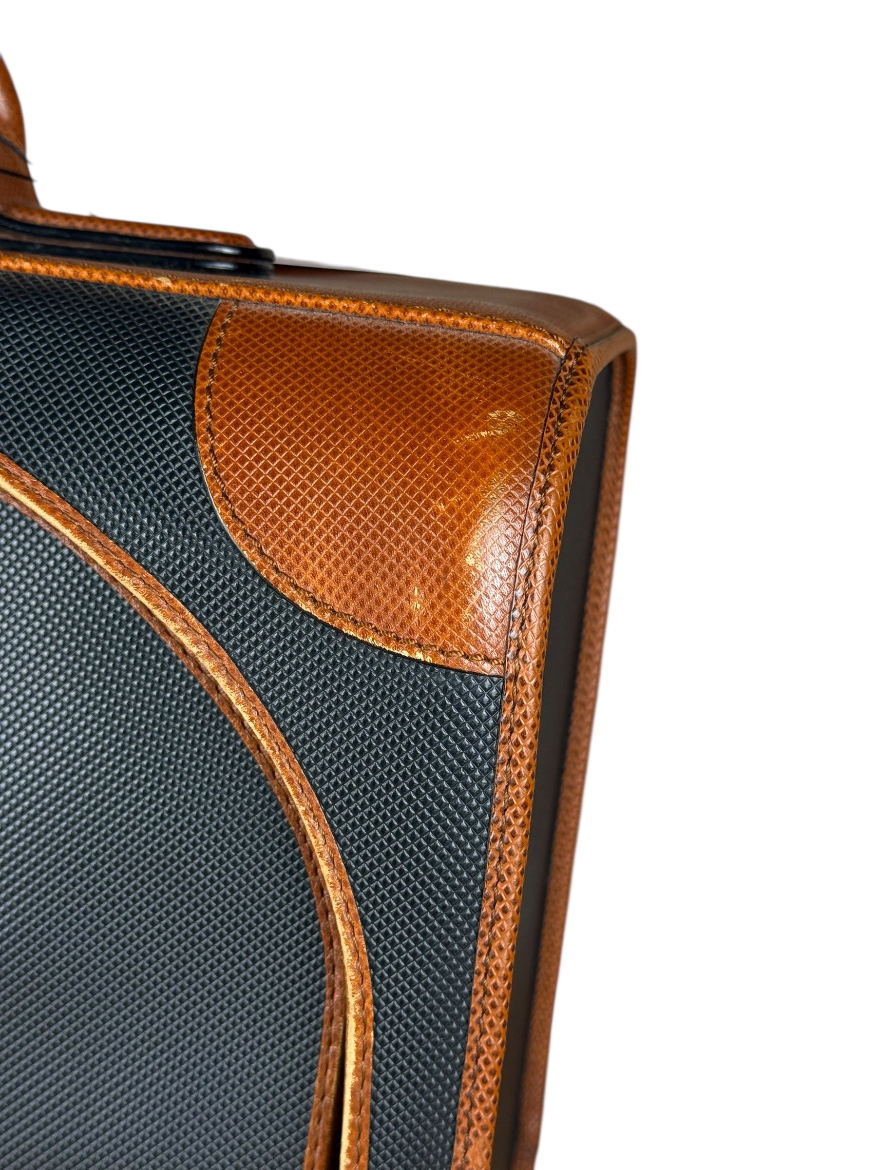 Bottega Veneta Vintage Travel Case Black/Brown