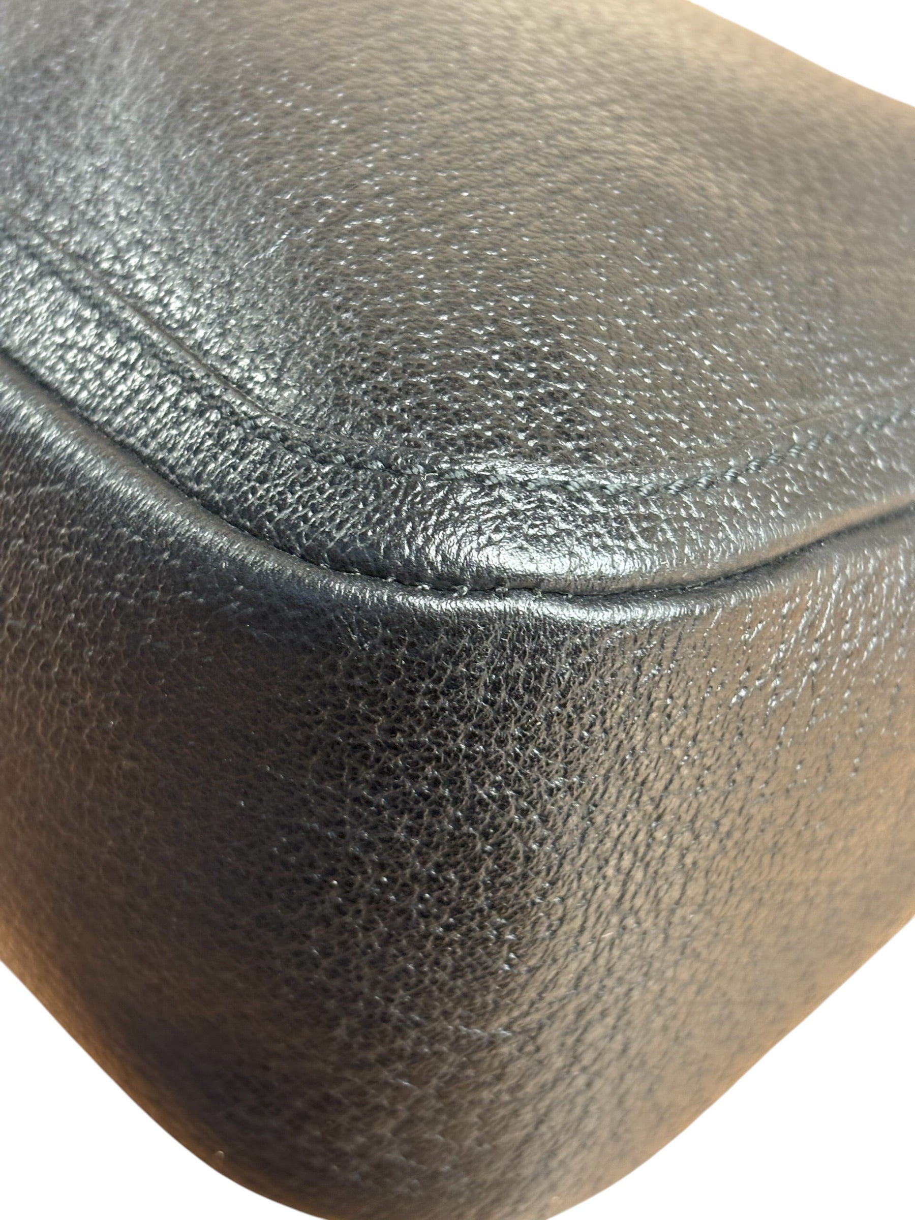 Gucci Black Pebbled Leather Shoulder Bag