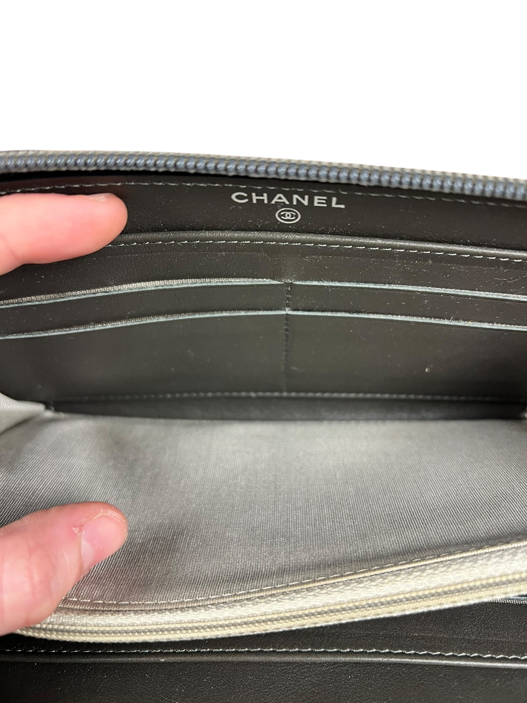Chanel Caviar Leather Grey Zip Wallet