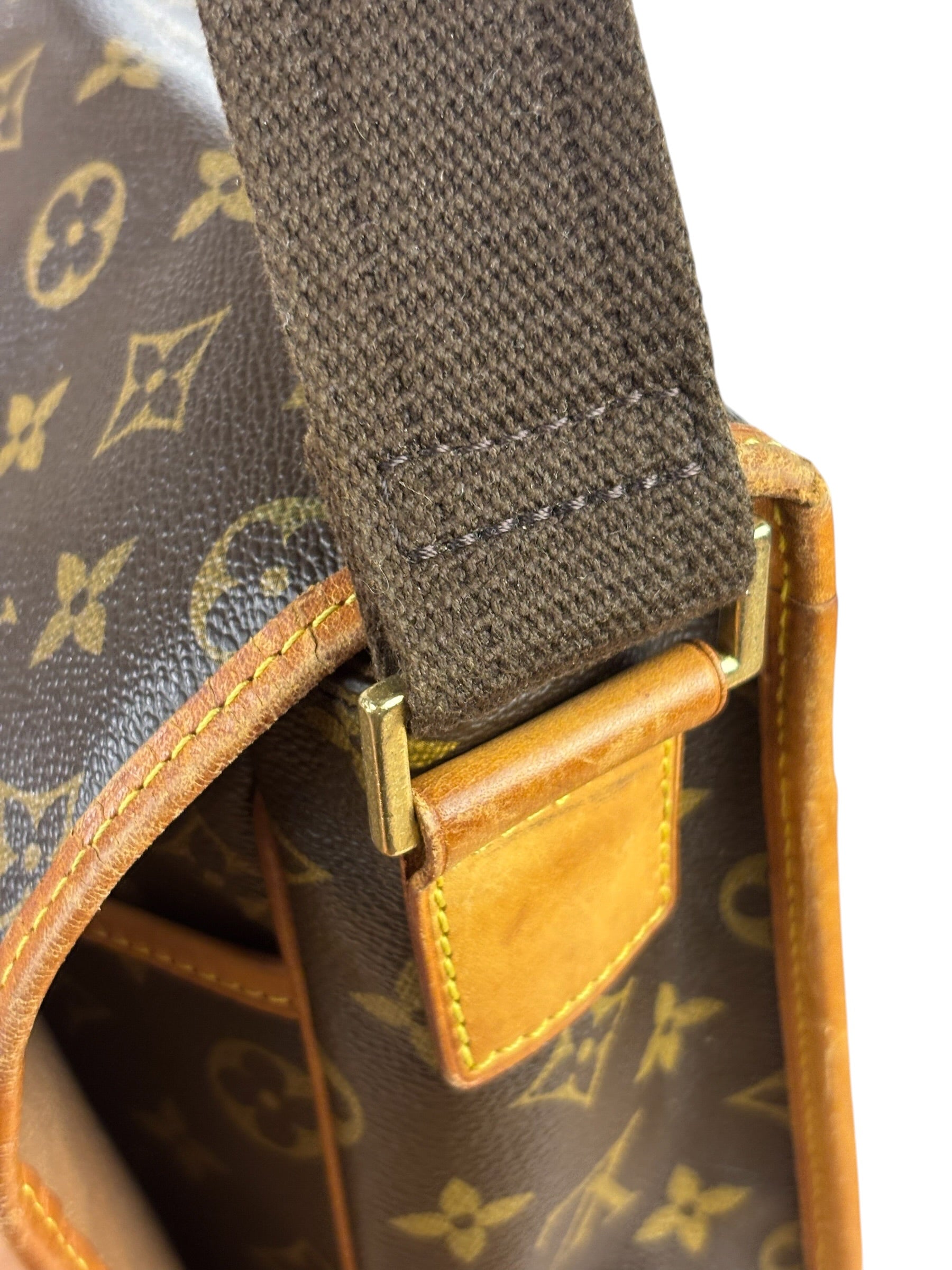 Louis Vuitton Monogram Bosphore Messenger Bag