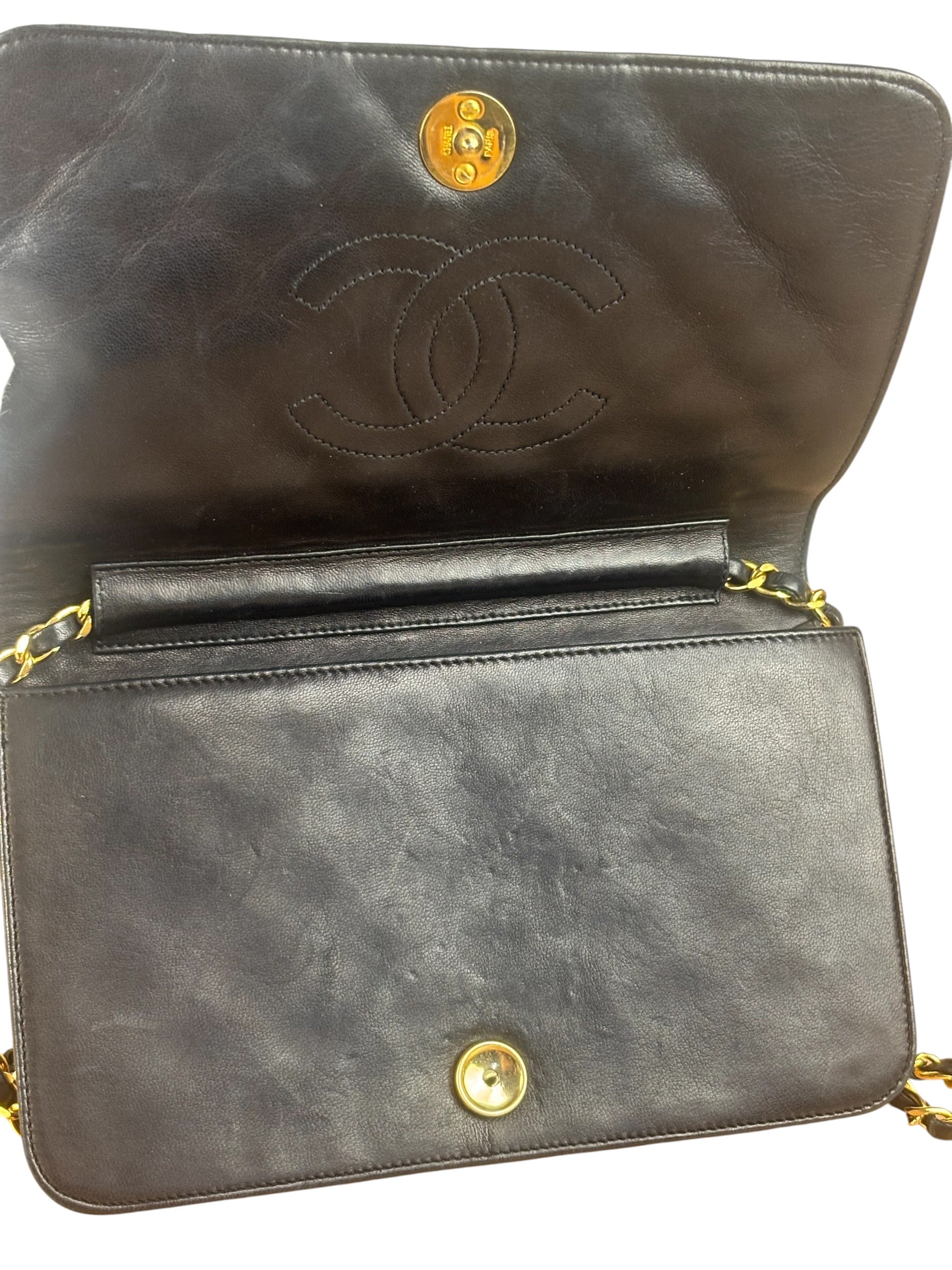 Chanel Black CC Quilted Leather Chain Flap Bag 90s