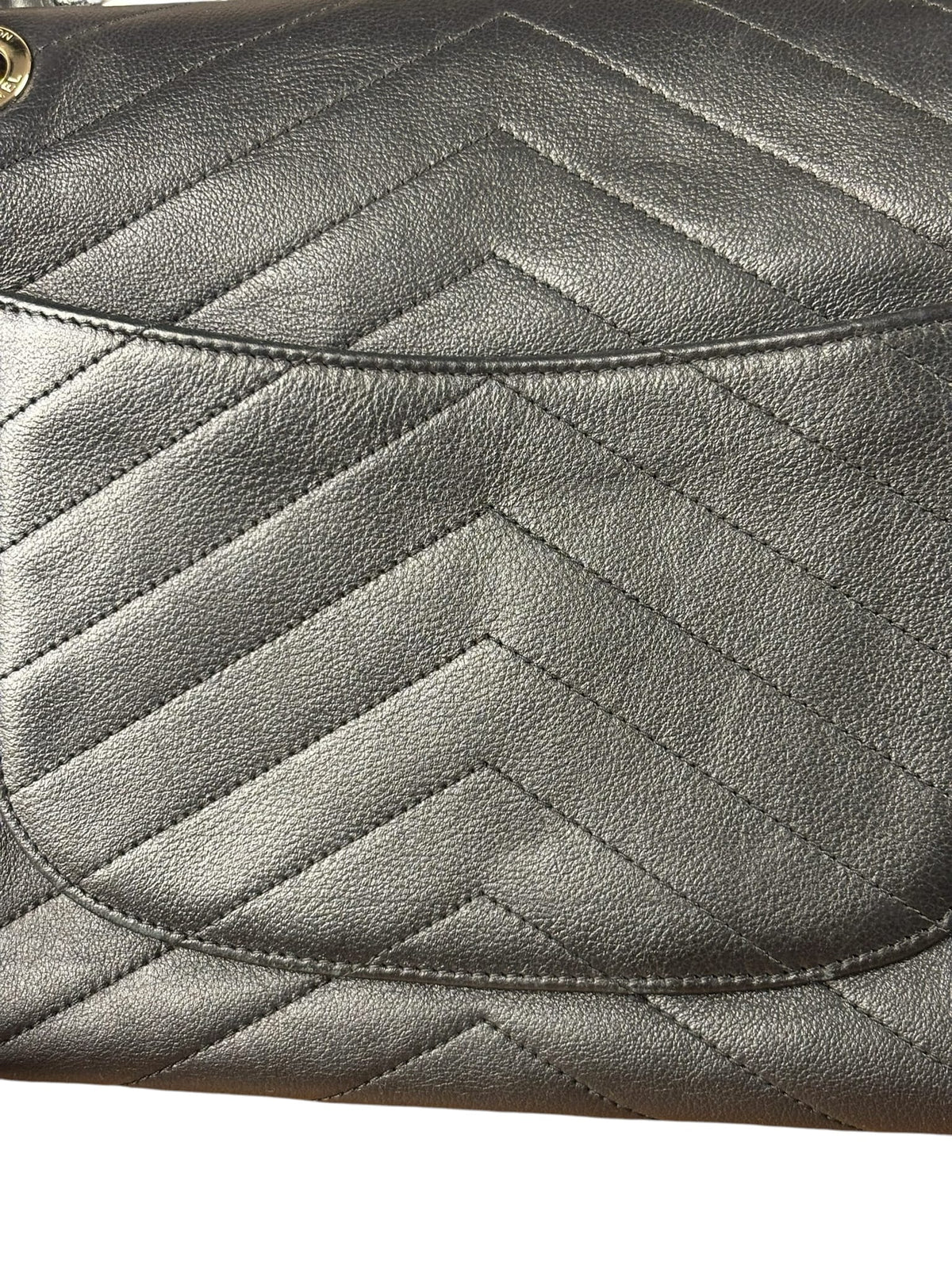 Chanel Grained Calfskin Chevron Stitch Chic Medium Top Handle Bag