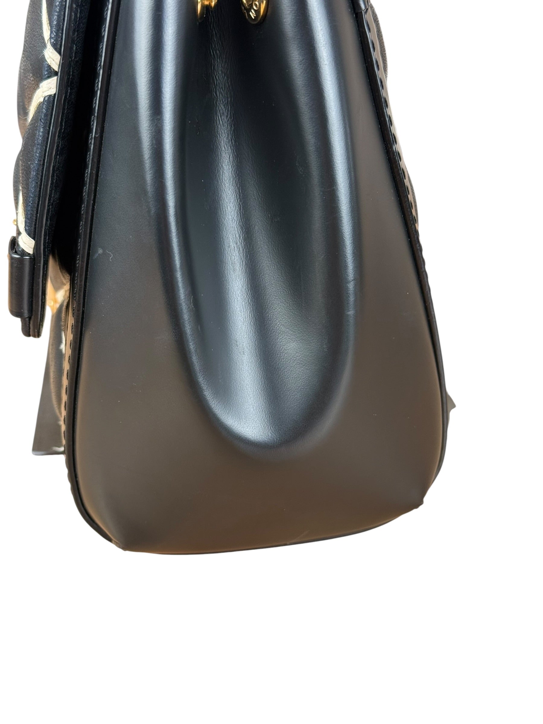 Louis Vuitton Black Malletage Quilted Shoulder Bag