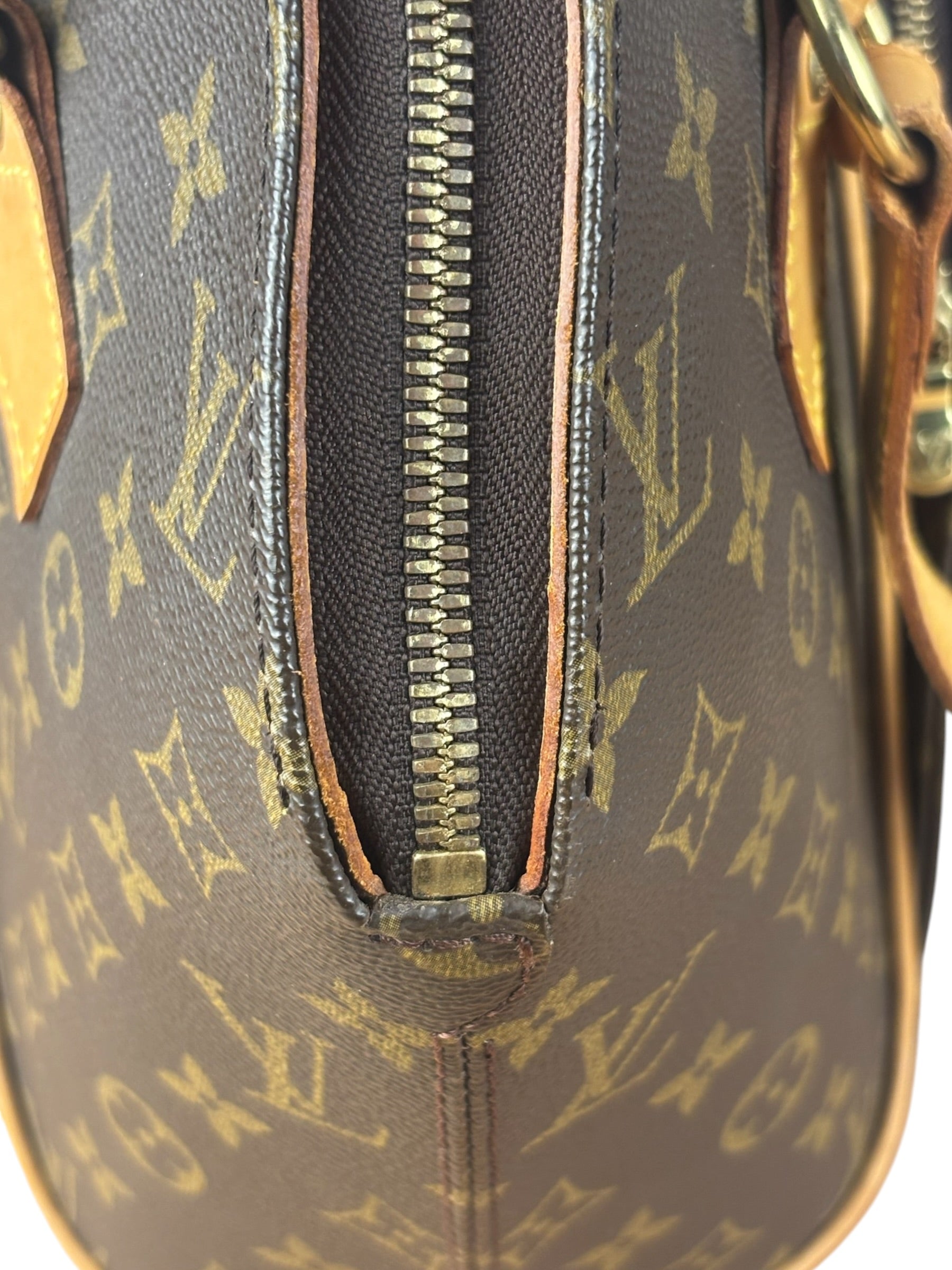 Louis Vuitton Vintage Monogram Ellipse GM Shoulder Bag