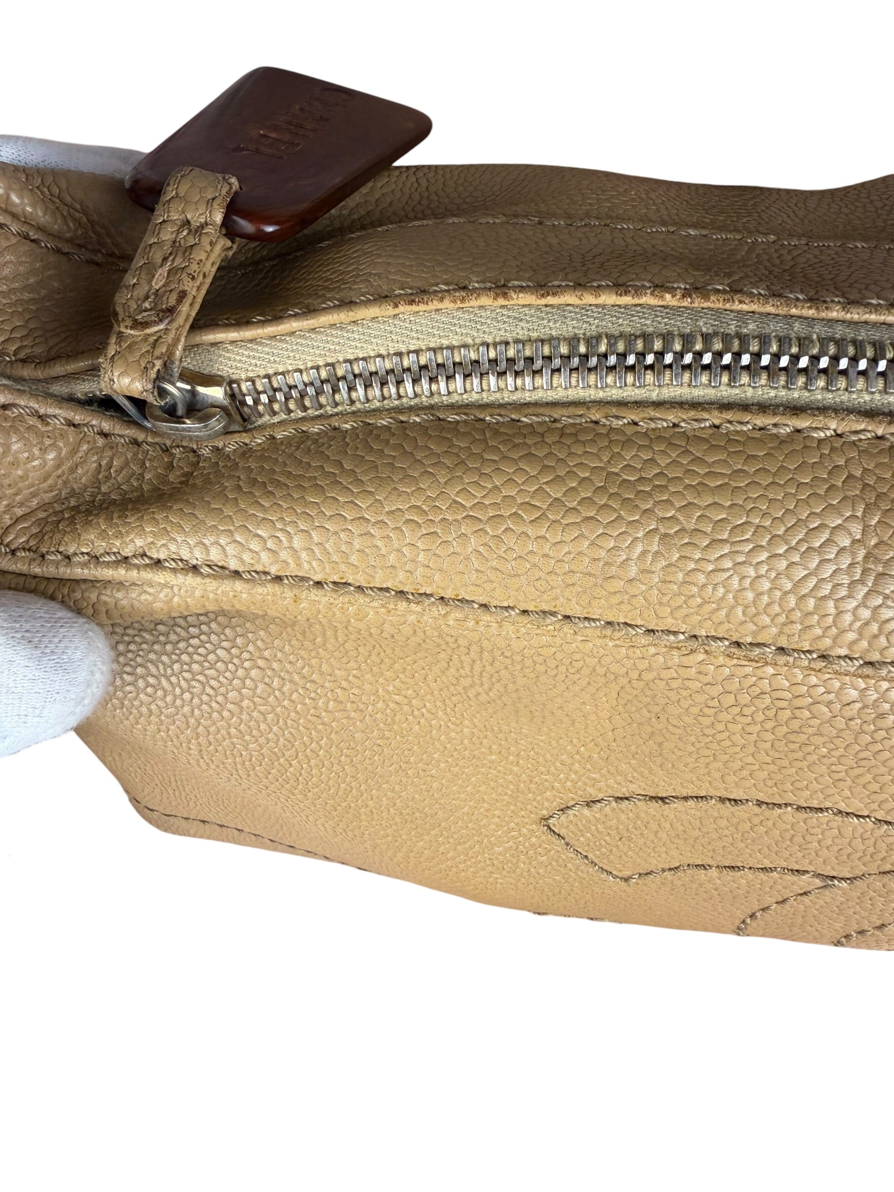 Chanel CC Vintage Beige Leather Caviar Wood Chain Hobo Bag
