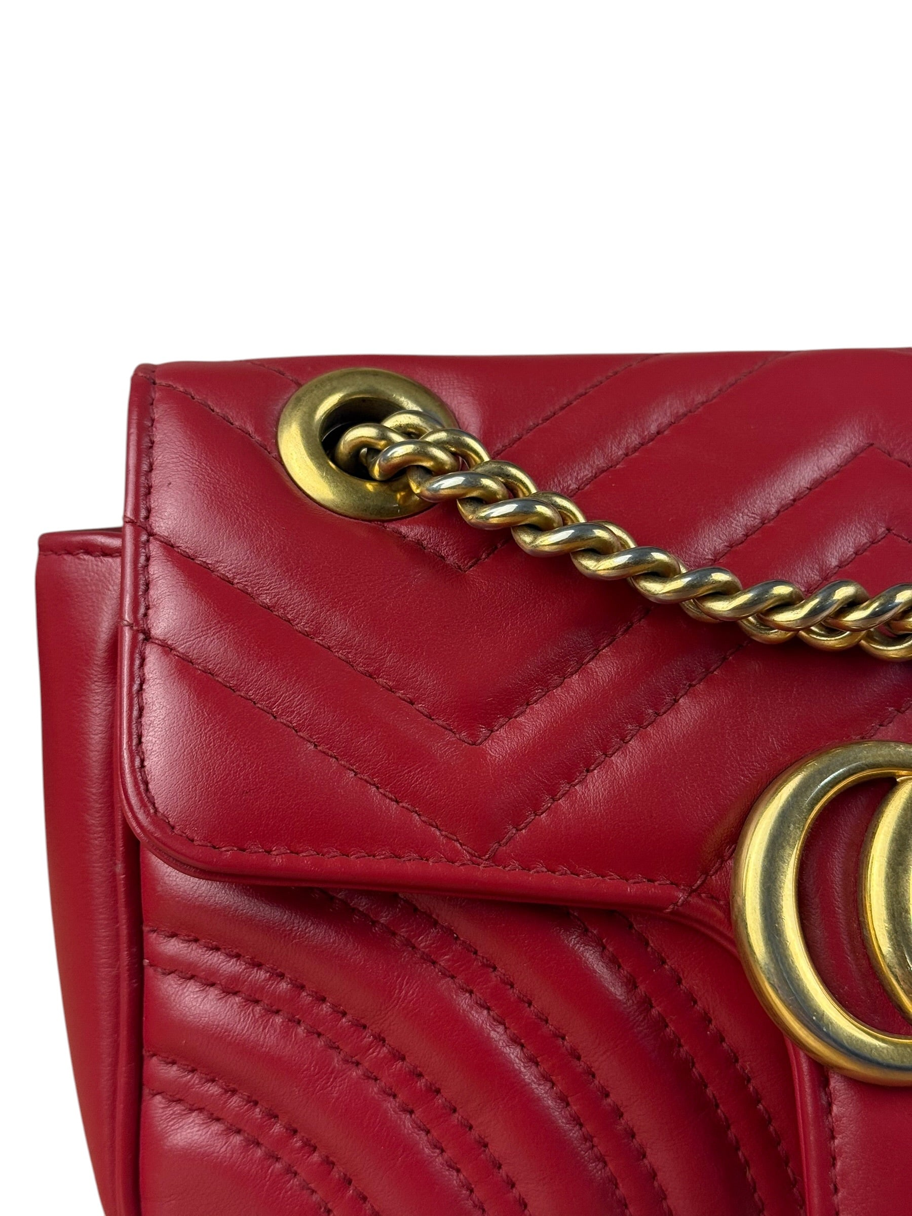 Gucci GG Red Marmont Matelasse Shoulder Bag