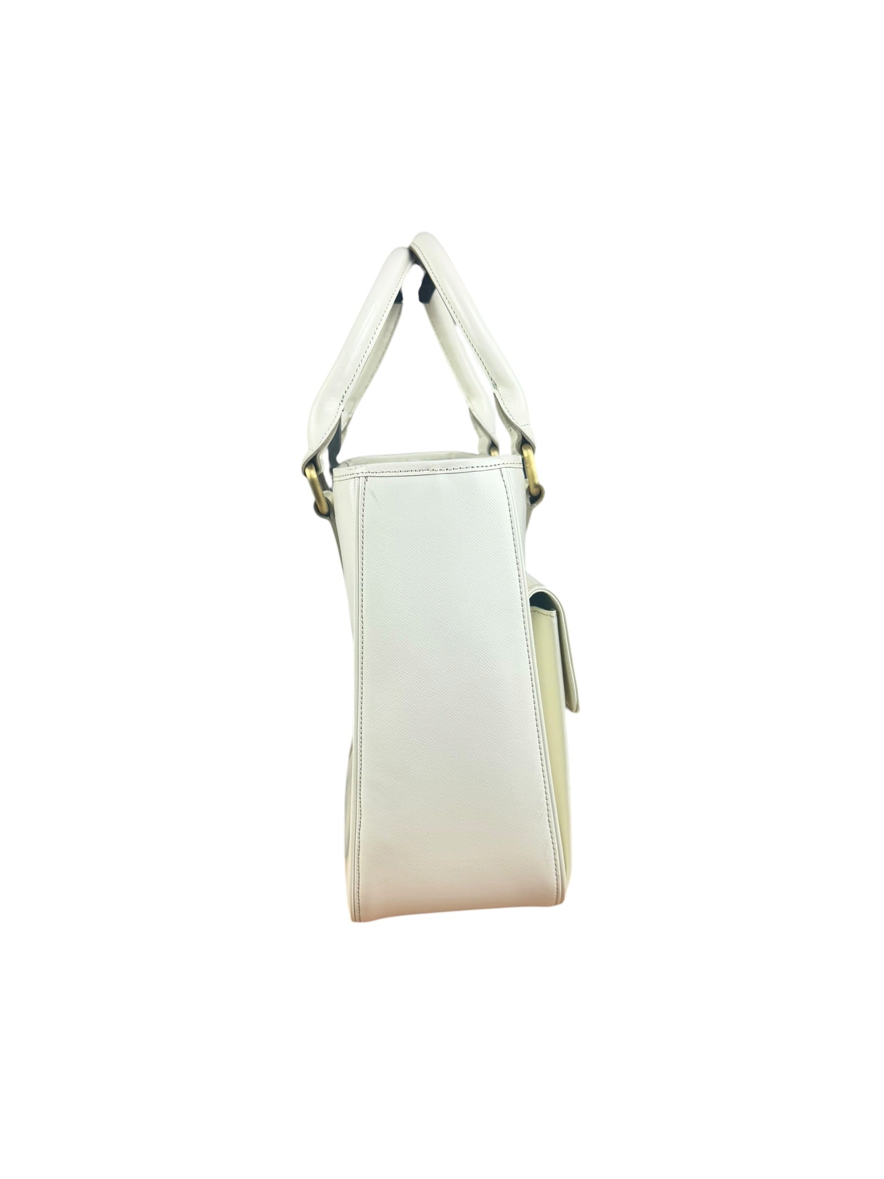 Burberry White Leather Multi-Pocket Handbag